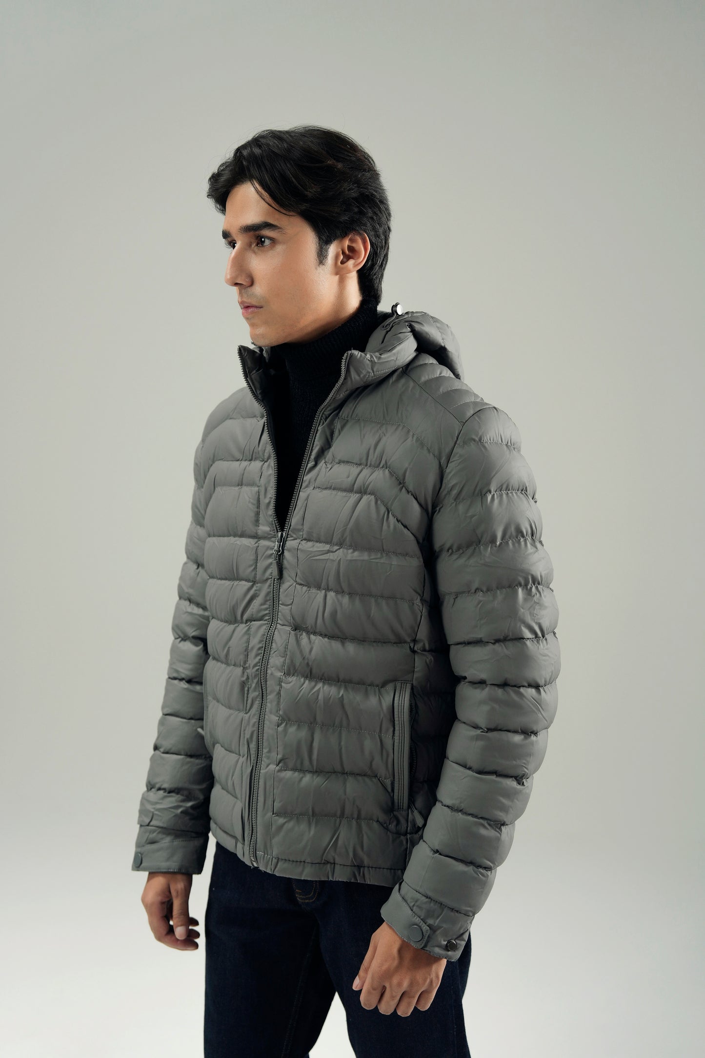 PANELED HOODED PUFFER