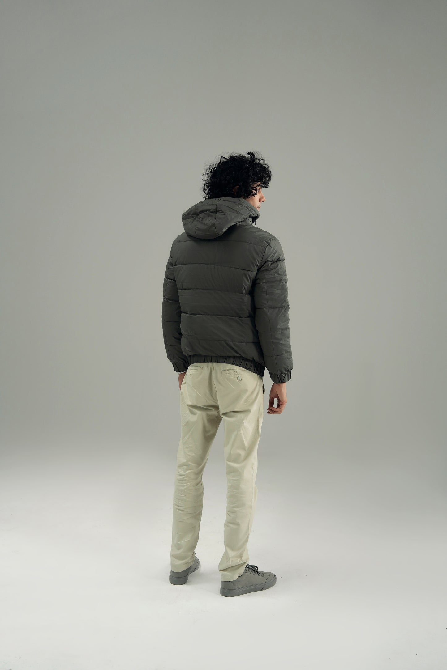 WINDPROOF HOODED PUFFER