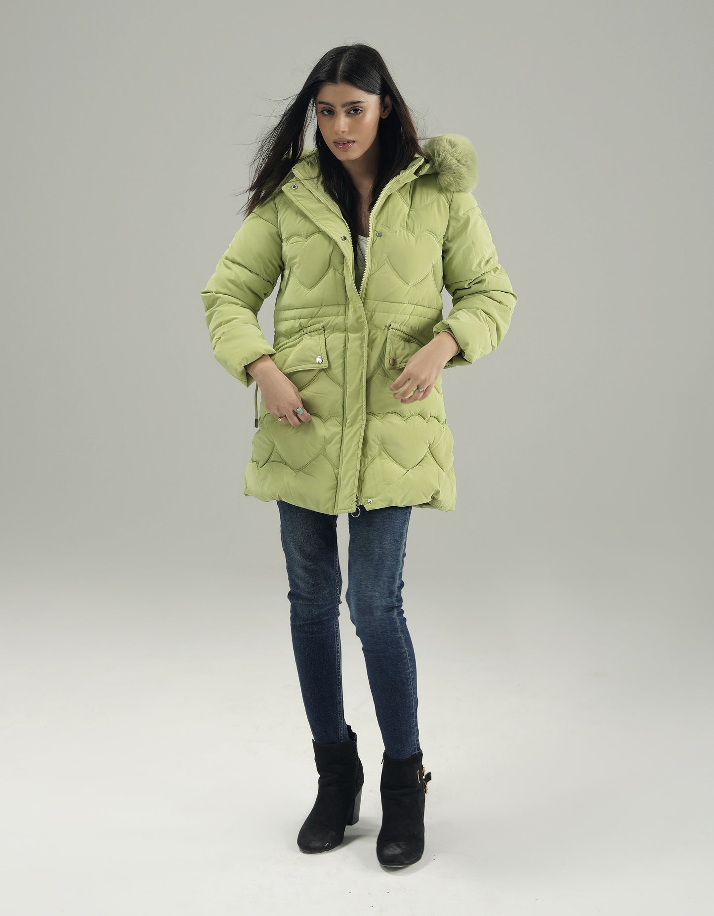 HOODED WIND-PROOF PUFFER