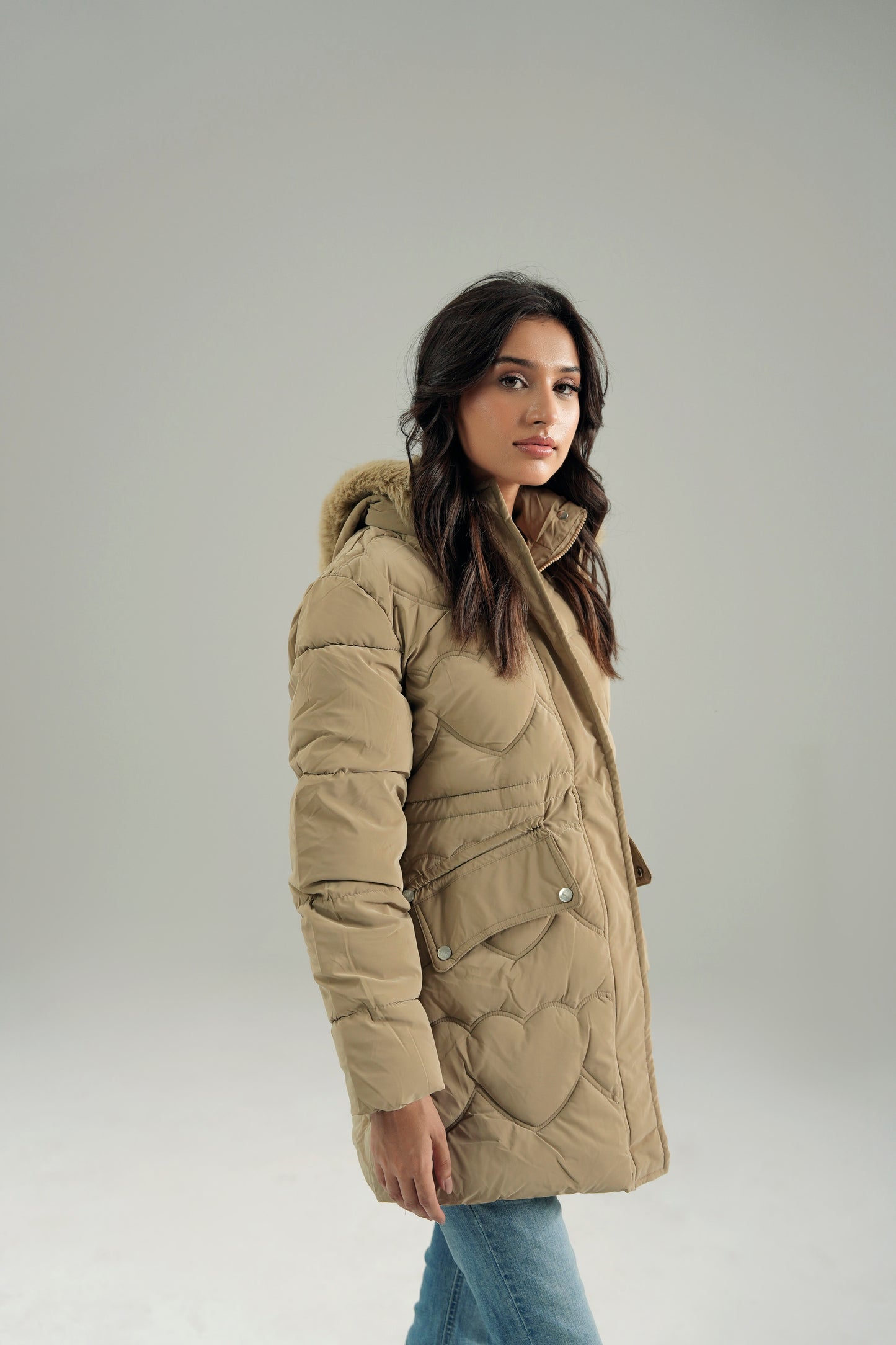 HOODED WIND-PROOF PUFFER