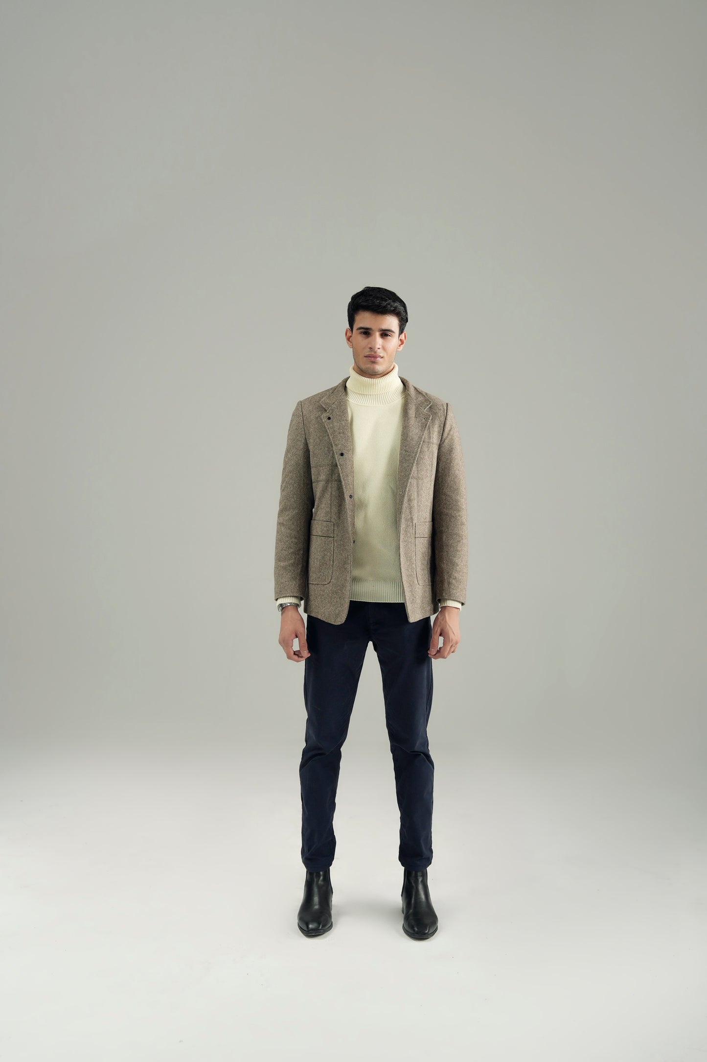 MANDARIAN WOOLEN OVERCOAT