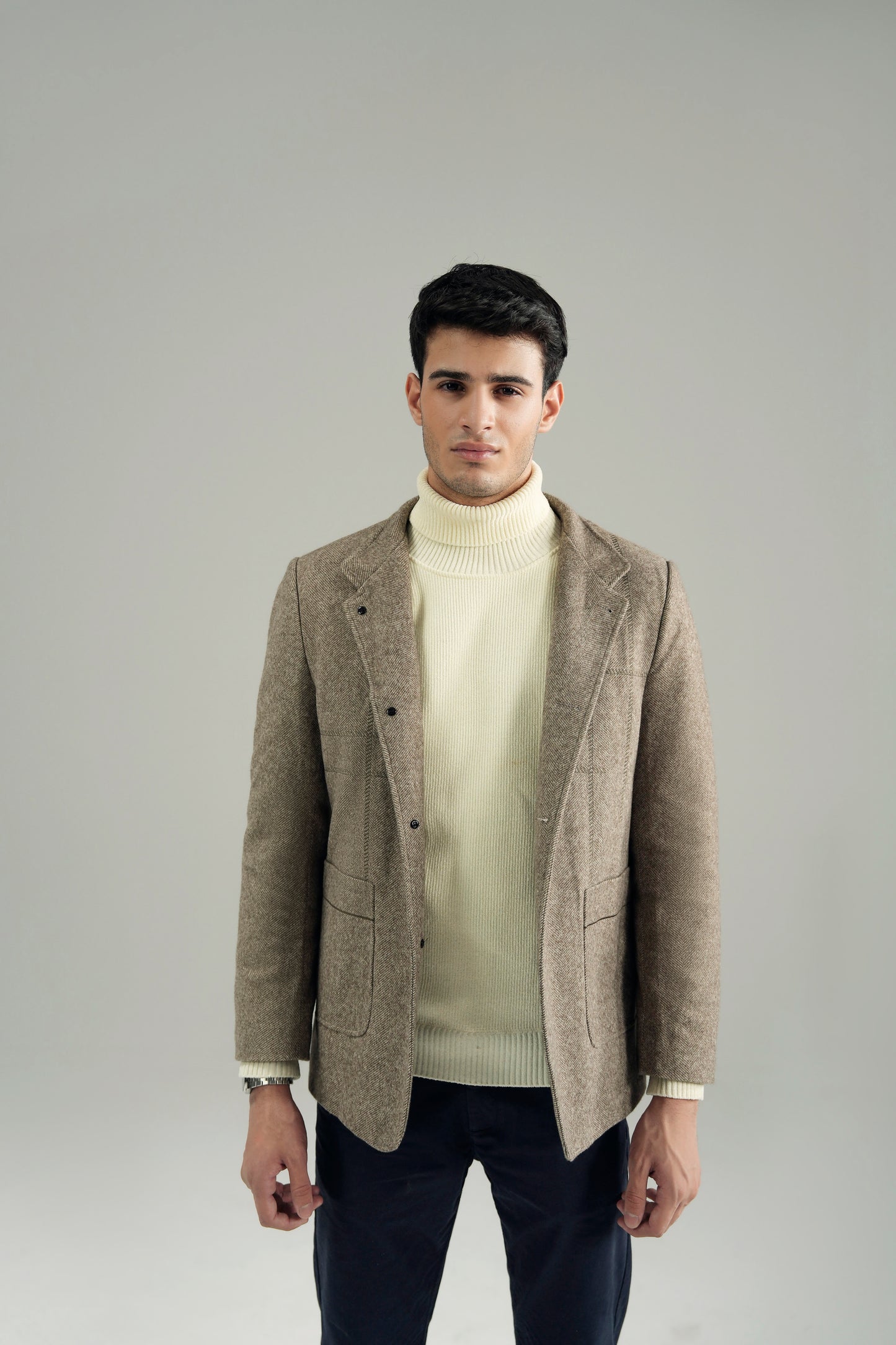 MANDARIAN WOOLEN OVERCOAT