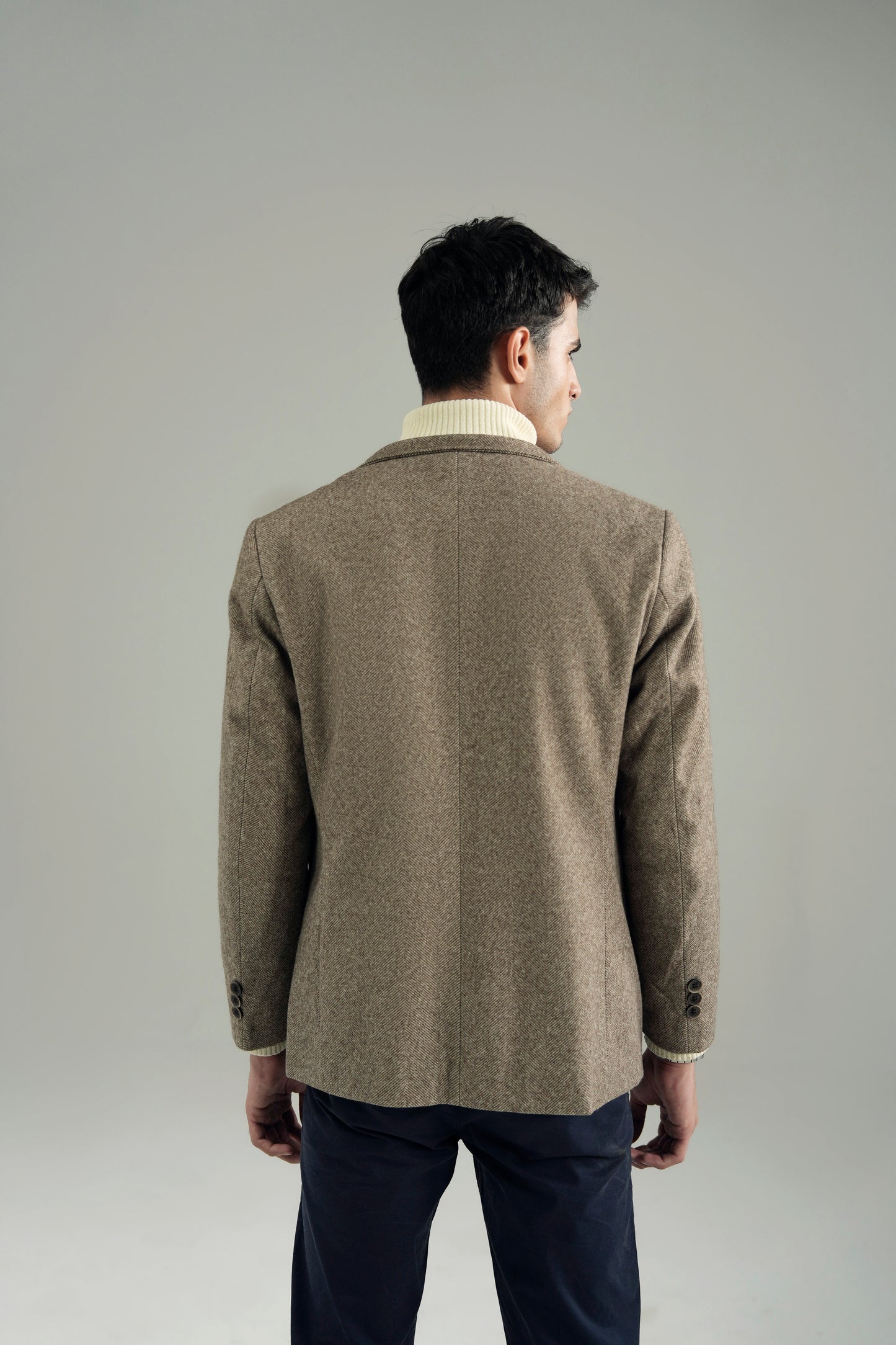 MANDARIAN WOOLEN OVERCOAT