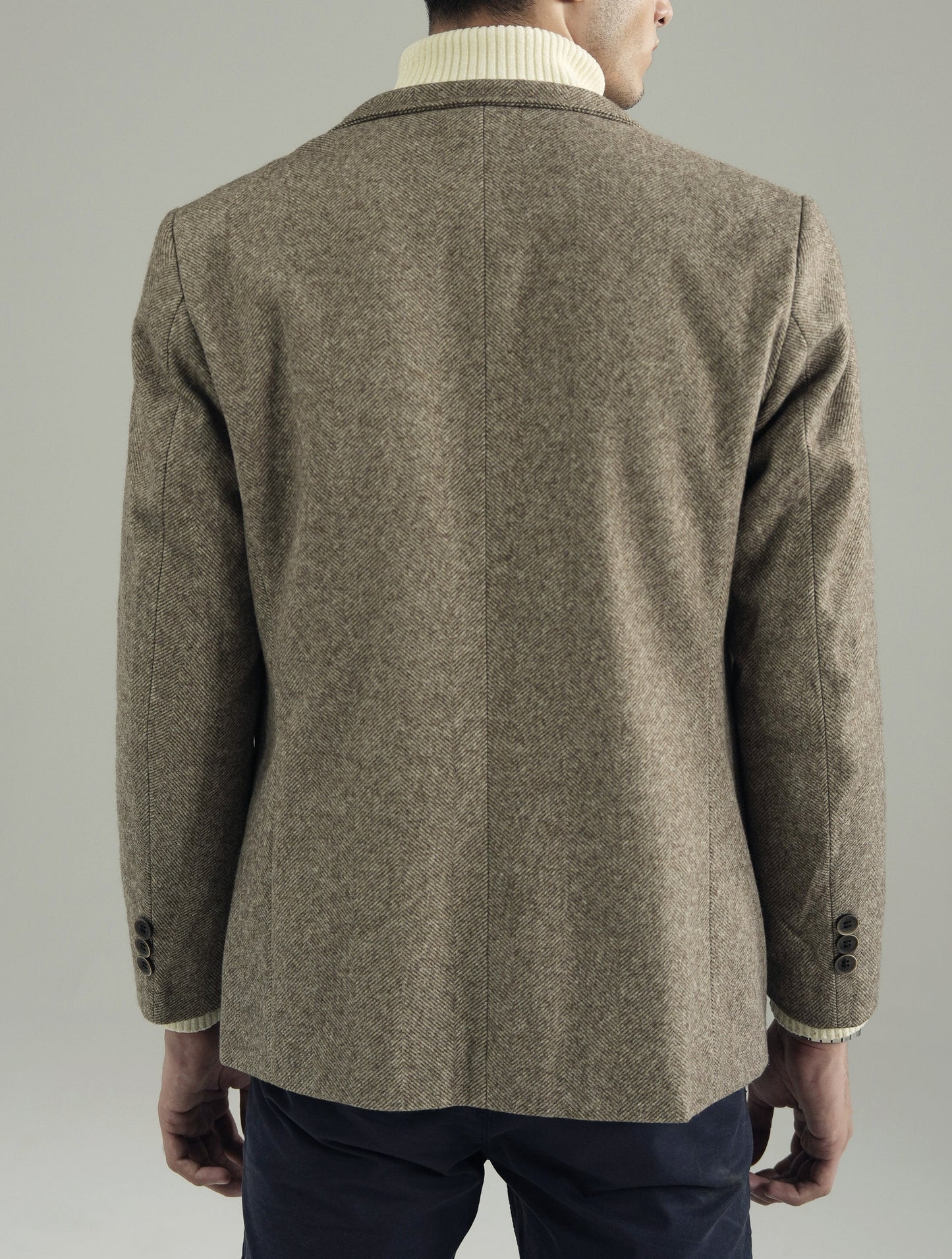 MANDARIAN WOOLEN OVERCOAT