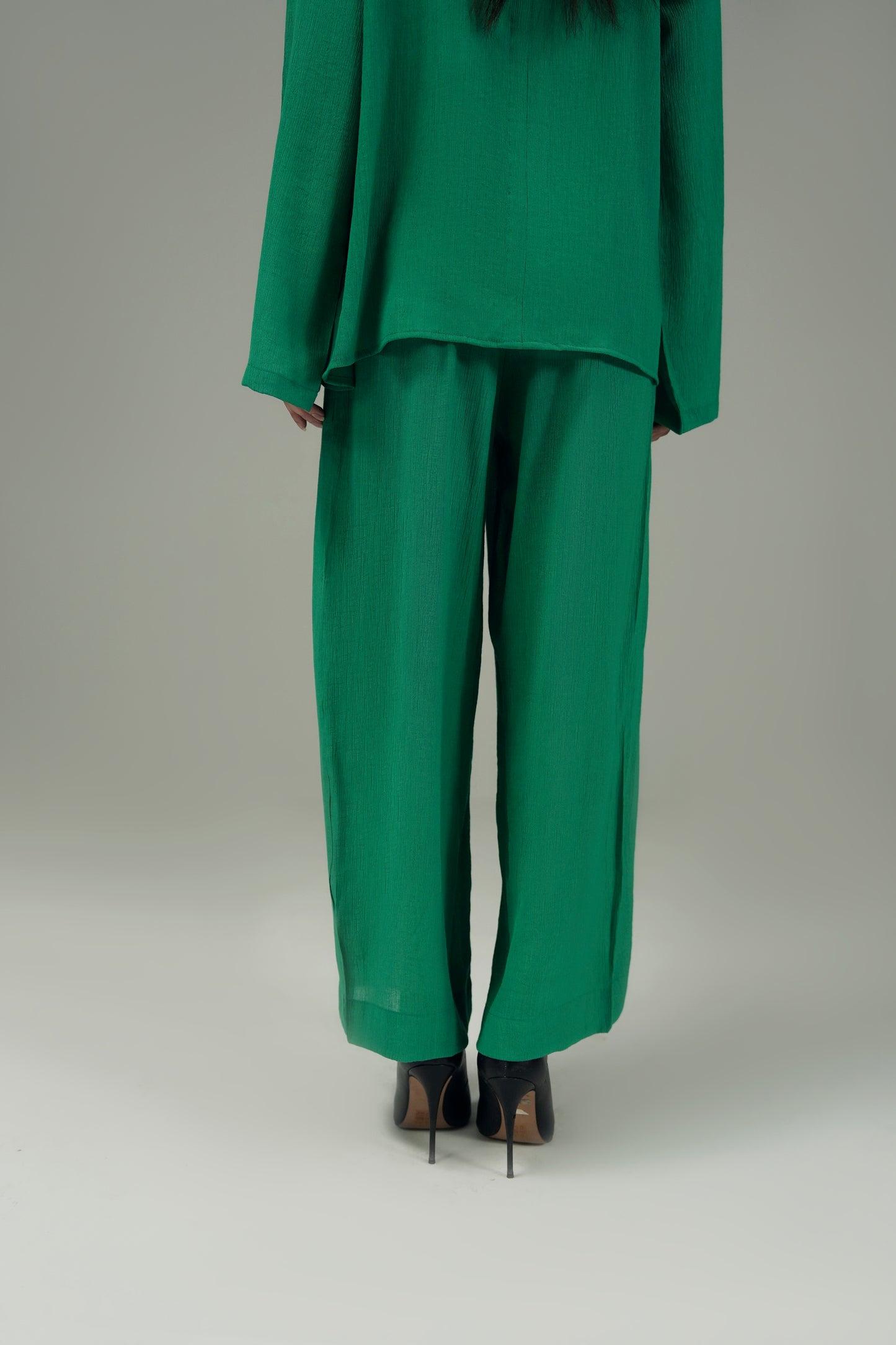 TEXTURED WIDE-BOTTOM TROUSER