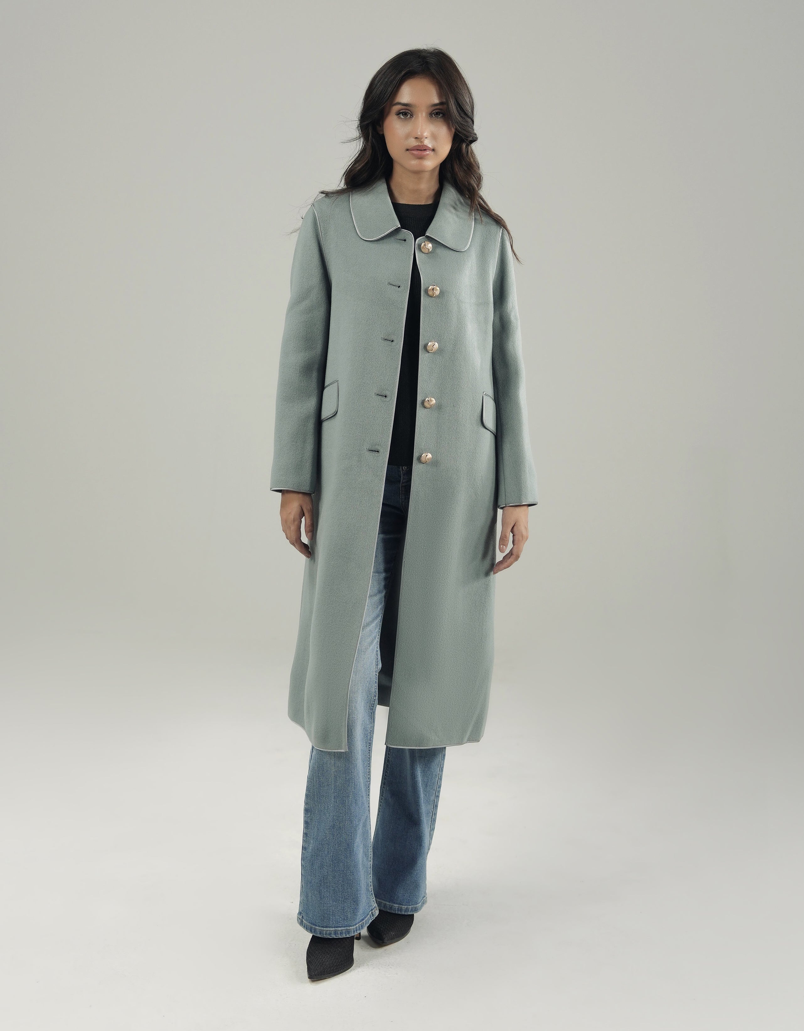 CLASSIC PETER PAN OVERCOAT