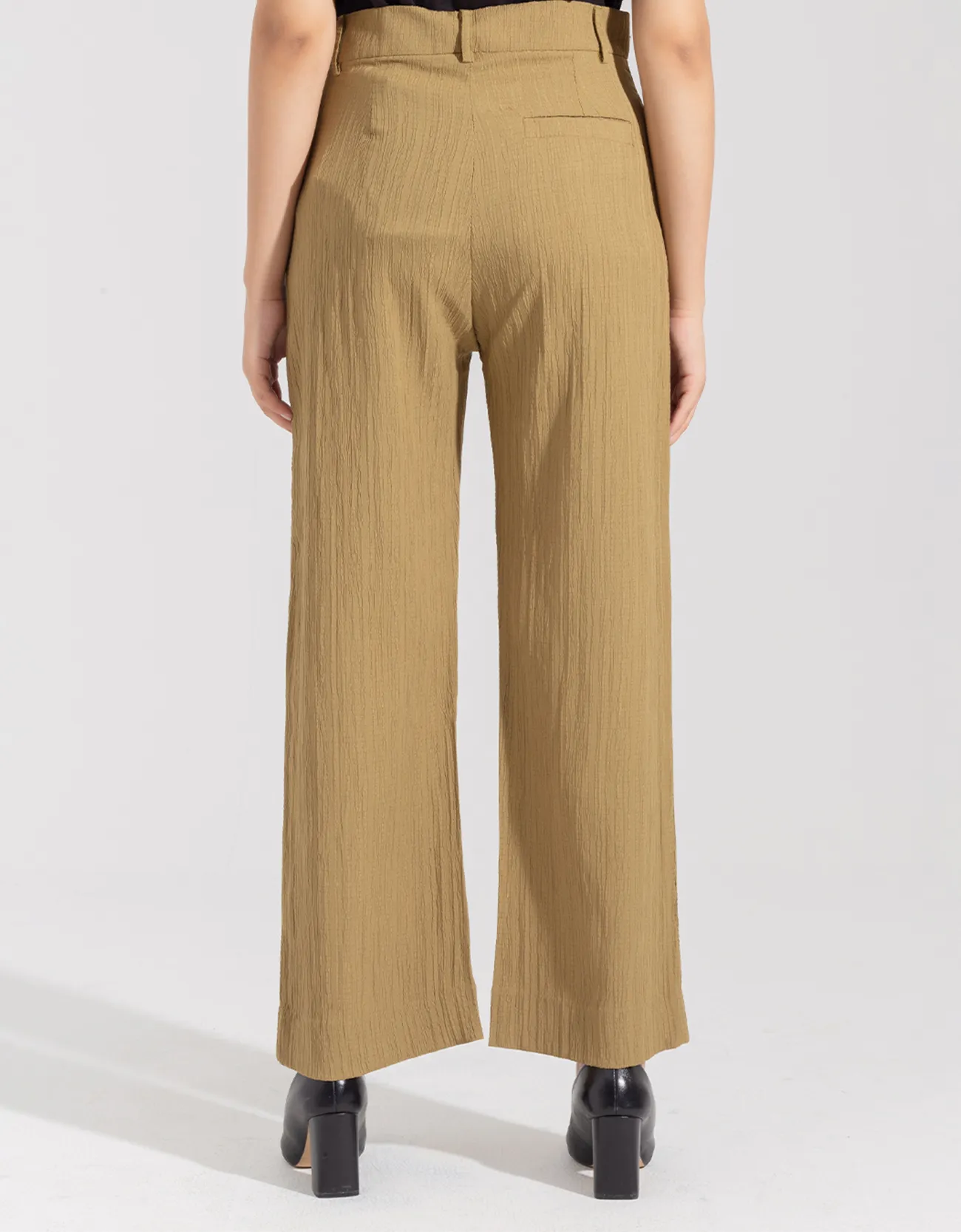 TEXTURED WIDE LEG PANTS