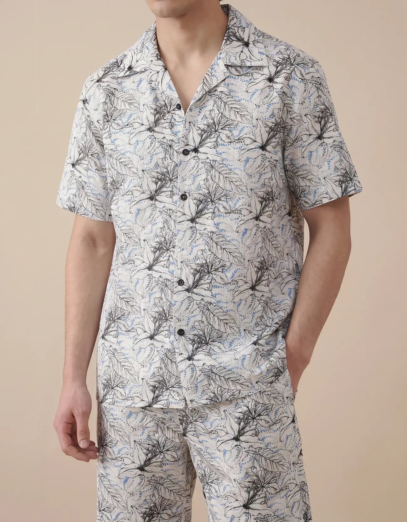 MEN'S COTTON SHIRT HALF SLEEVES