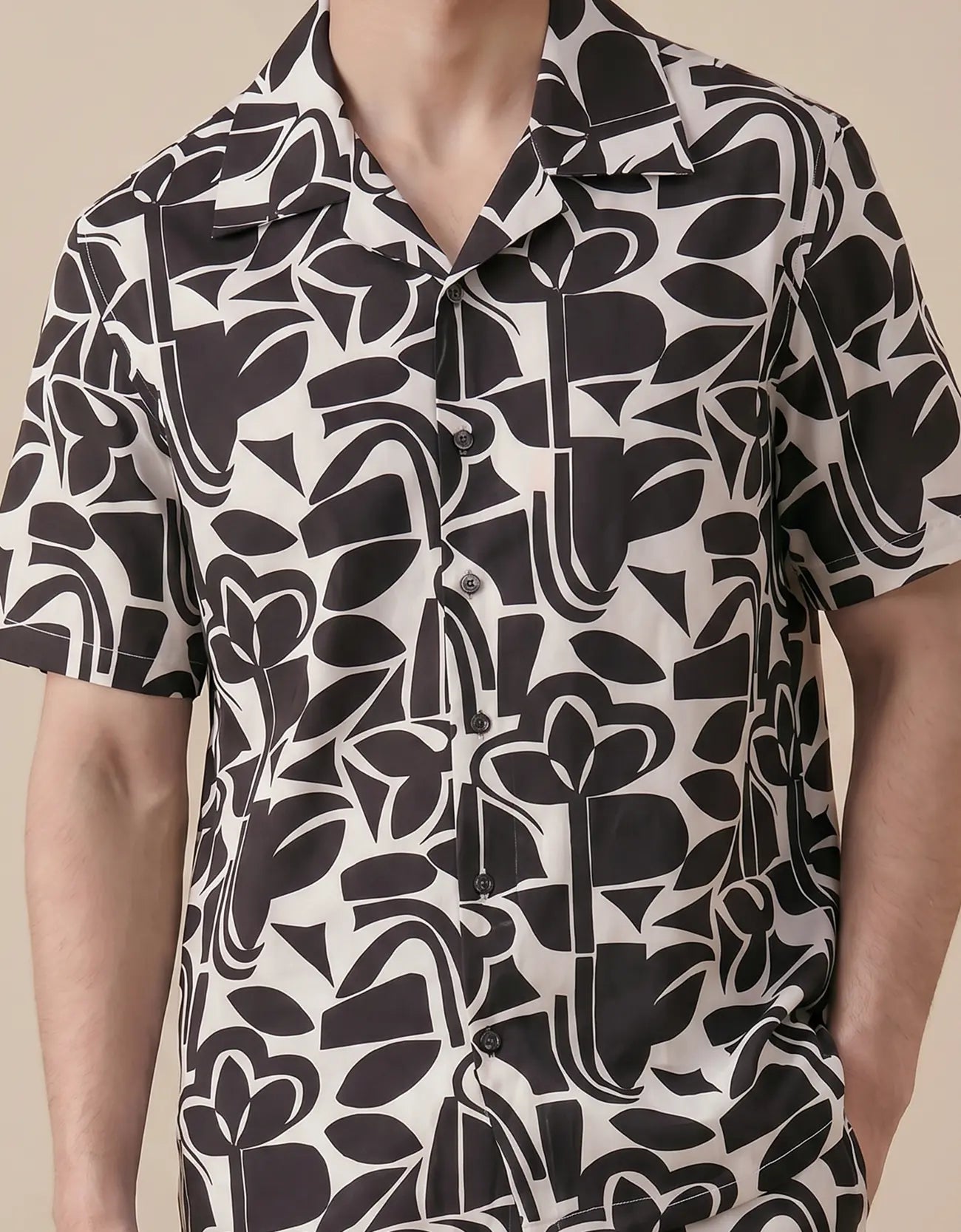 MEN'S COTTON SHIRT HALF SLEEVES
