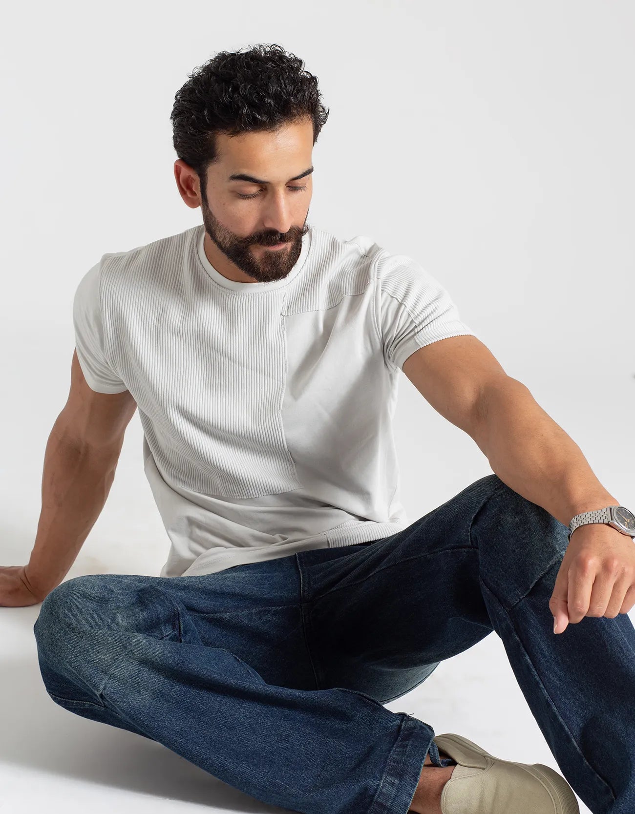 TEXTURED PANELLED T-SHIRT