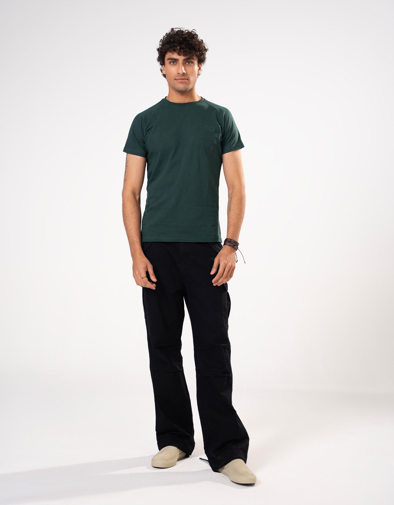 MEN'S REGULAR FIT RAGLAN SLEEVE TEE-SHIRT