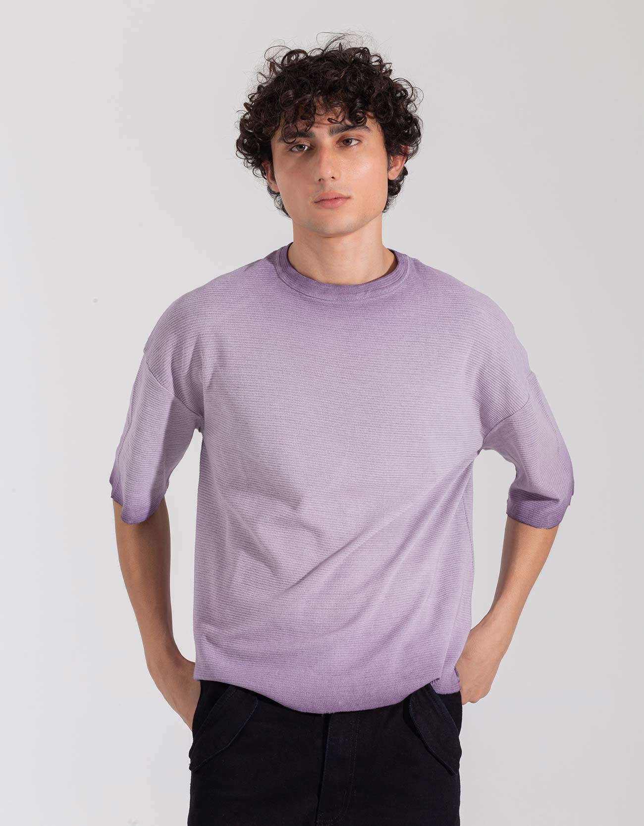 TEXTURED TIE-DYE T-SHIRT