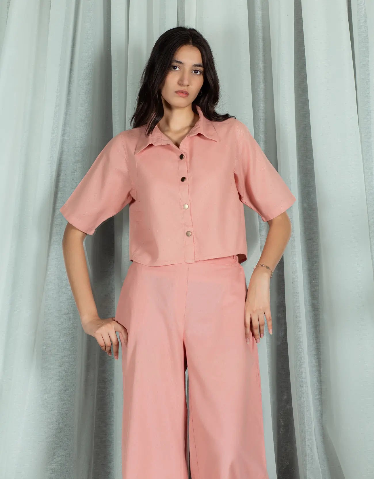 JACQUARD PANELED CROPPED SHIRT