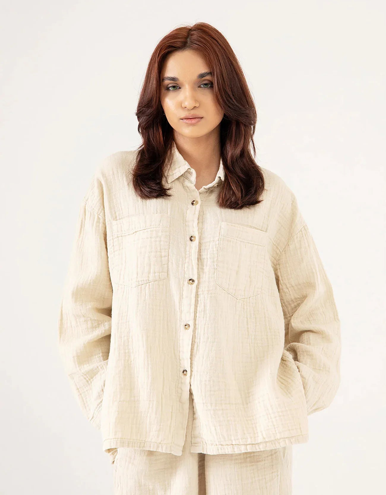 MUSLIN PATCH POCKET SHIRT