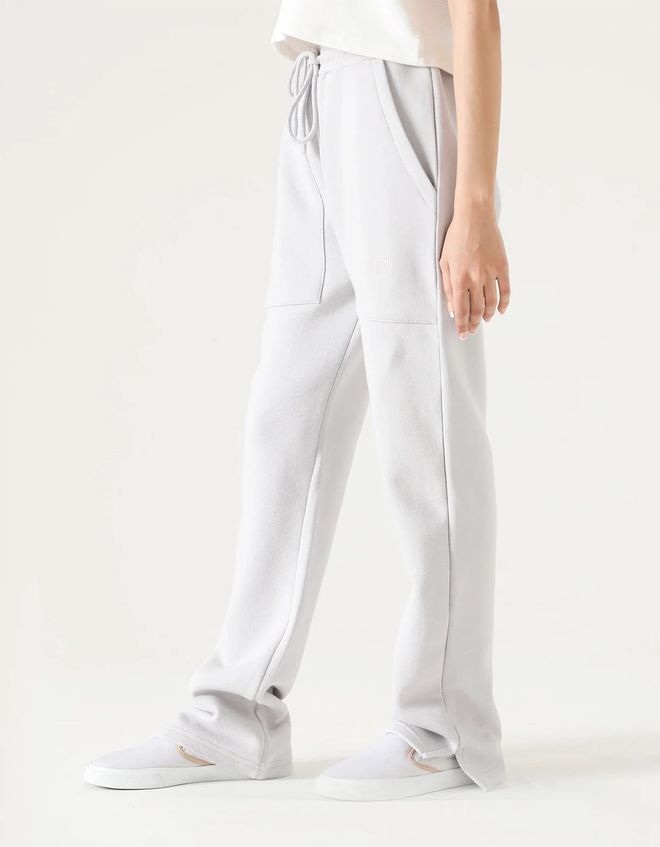 STRAIGHT FLEECE TROUSER WITH SLIT