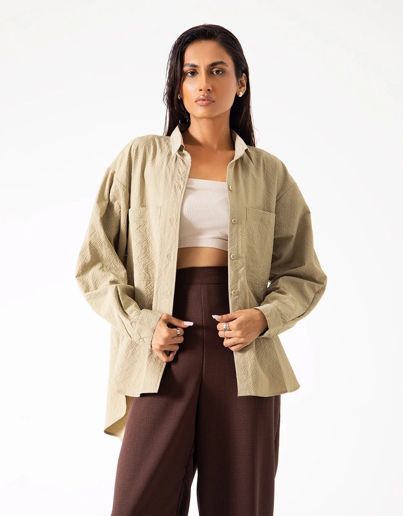 PATCH POCKET TEXTURED BUTTON DOWN SHIRT