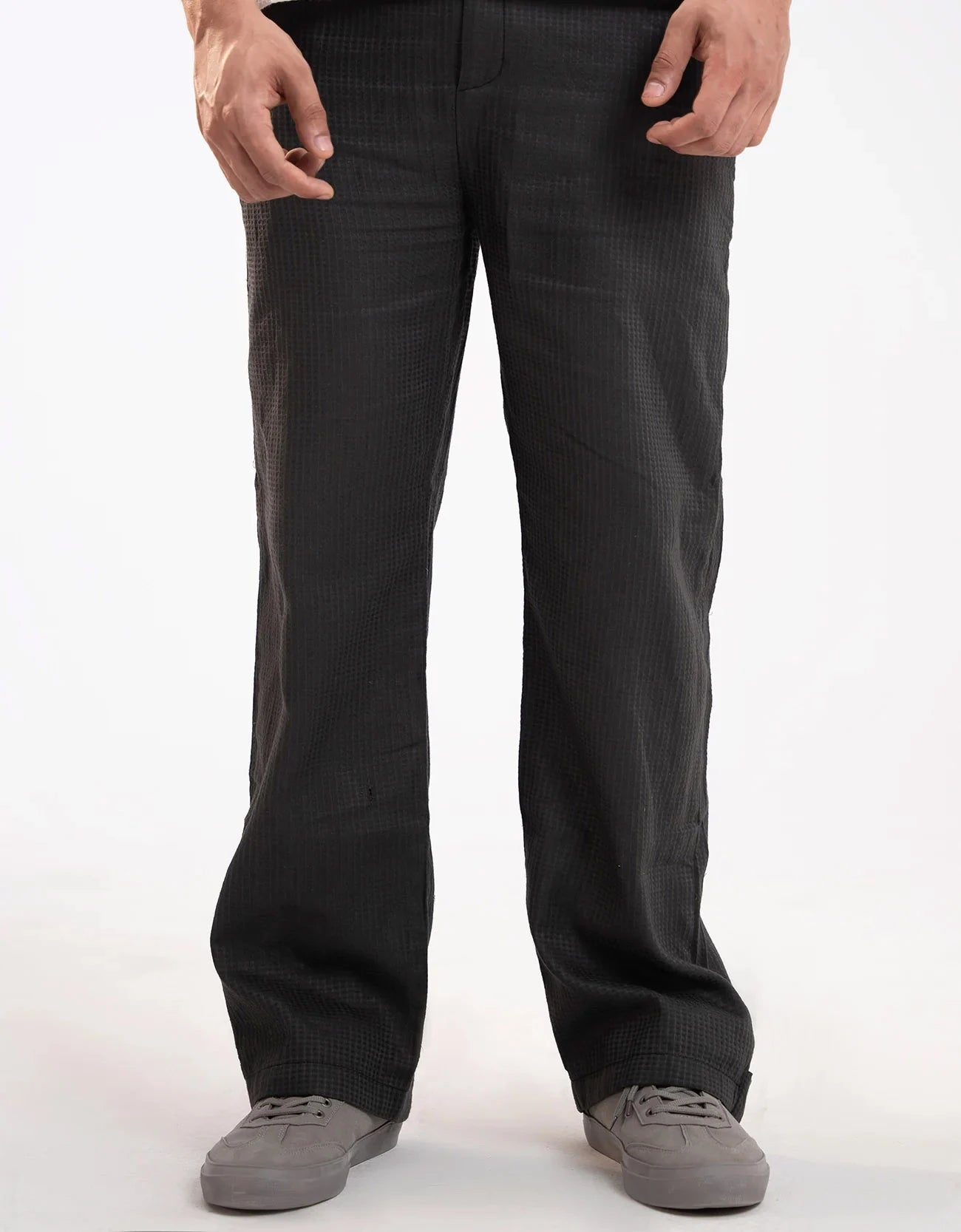 WAFFLE TEXTURED RELAXED PANTS