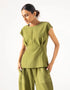 SLEEVESLESS FITTED BLOUSE