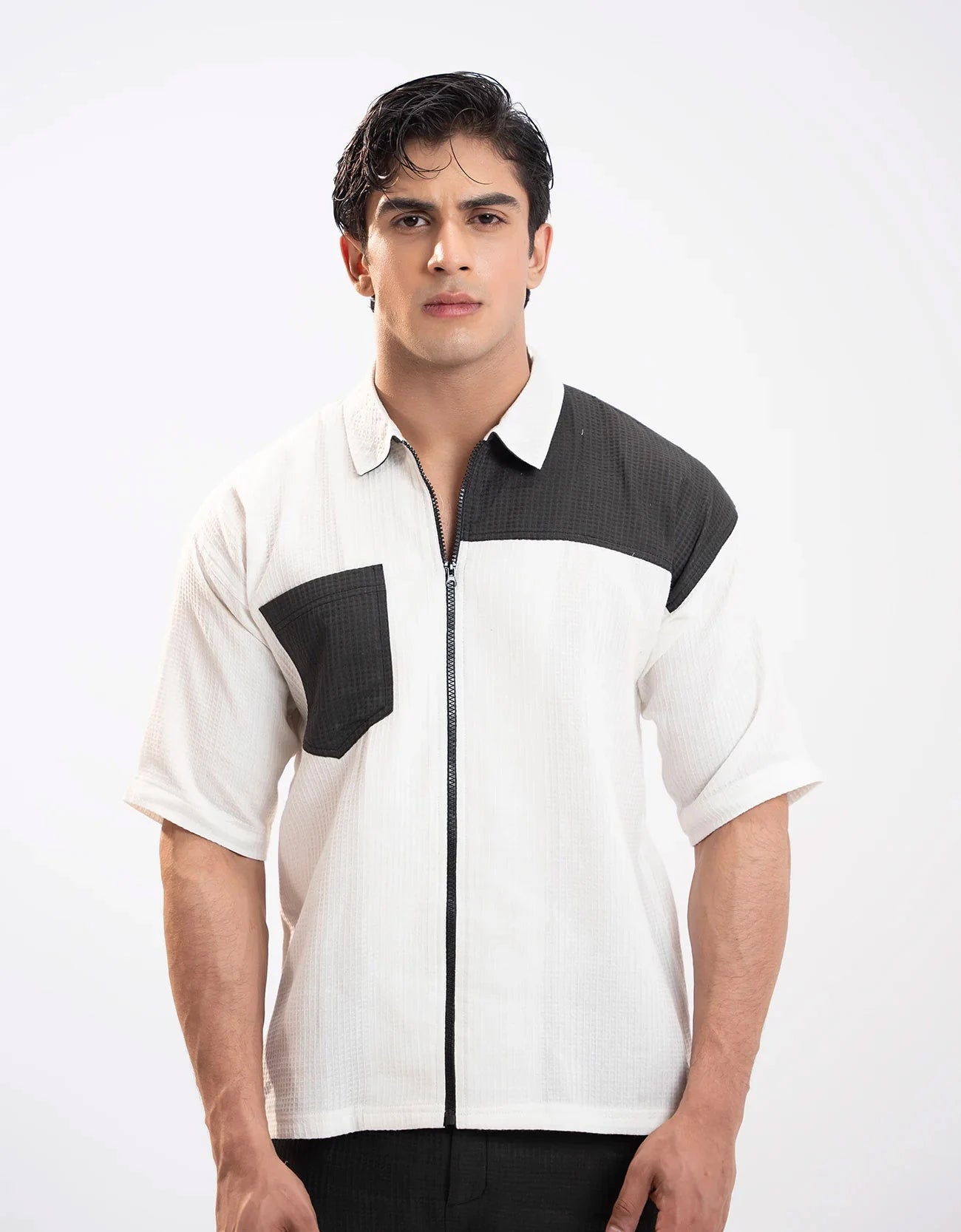 DROP SHOULDER CHEST POCKET TEE