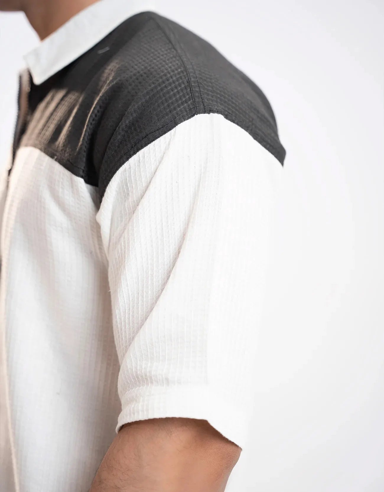 DROP SHOULDER CHEST POCKET TEE