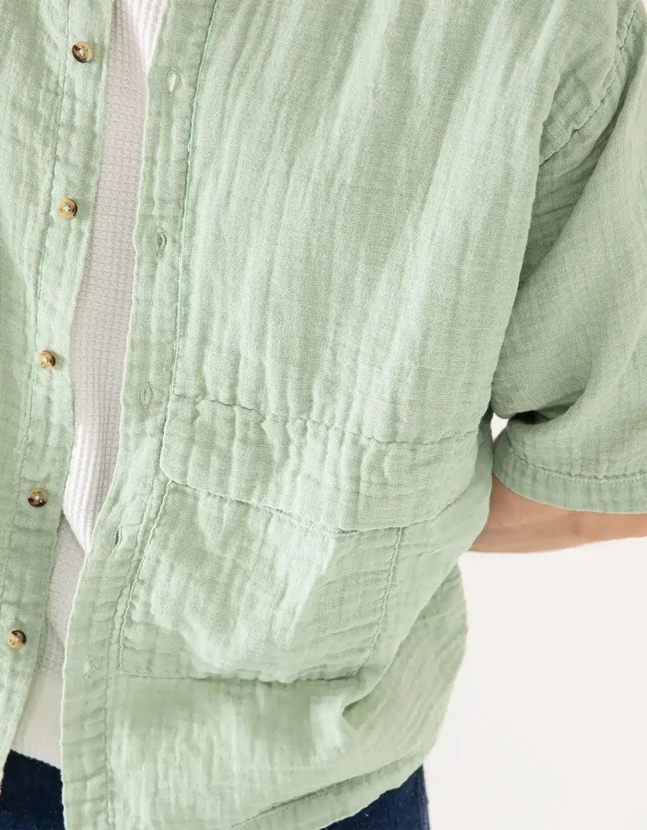 MUSLIN OVERSIZED PATCH POCKET OVERSHIRT