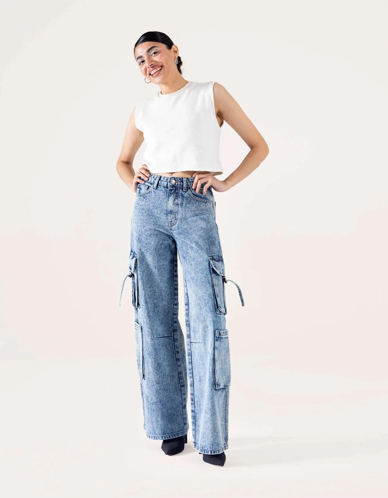 WIDE LEG CARGO JEANS