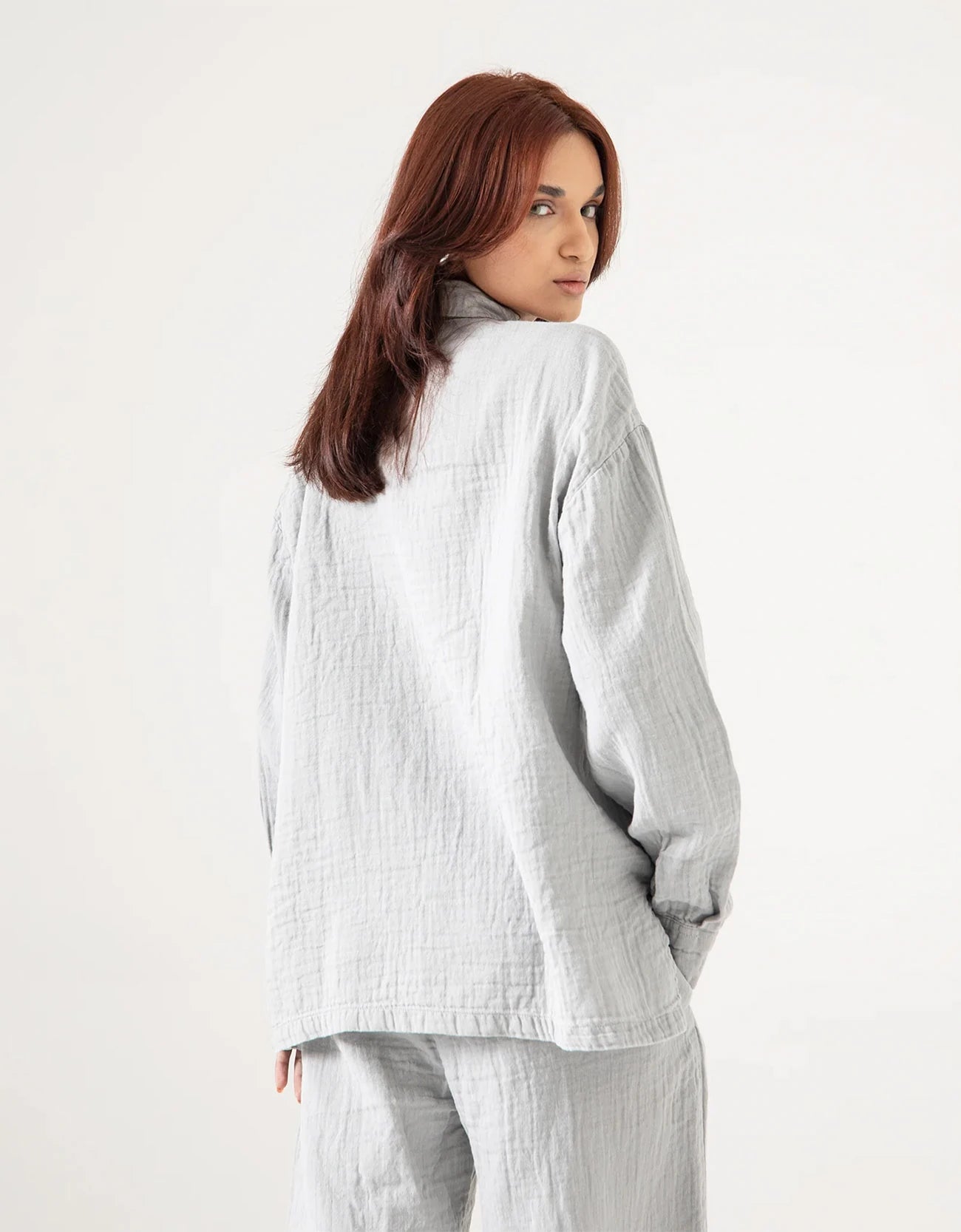 MUSLIN PATCH POCKET SHIRT