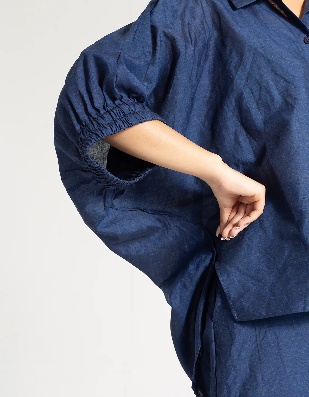 LINEN BATWING COLLARED SHIRT WITH TROUSER