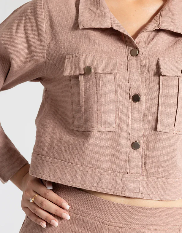 JACQUARD CROPPED SHIRT WITH FLAP POCKETS