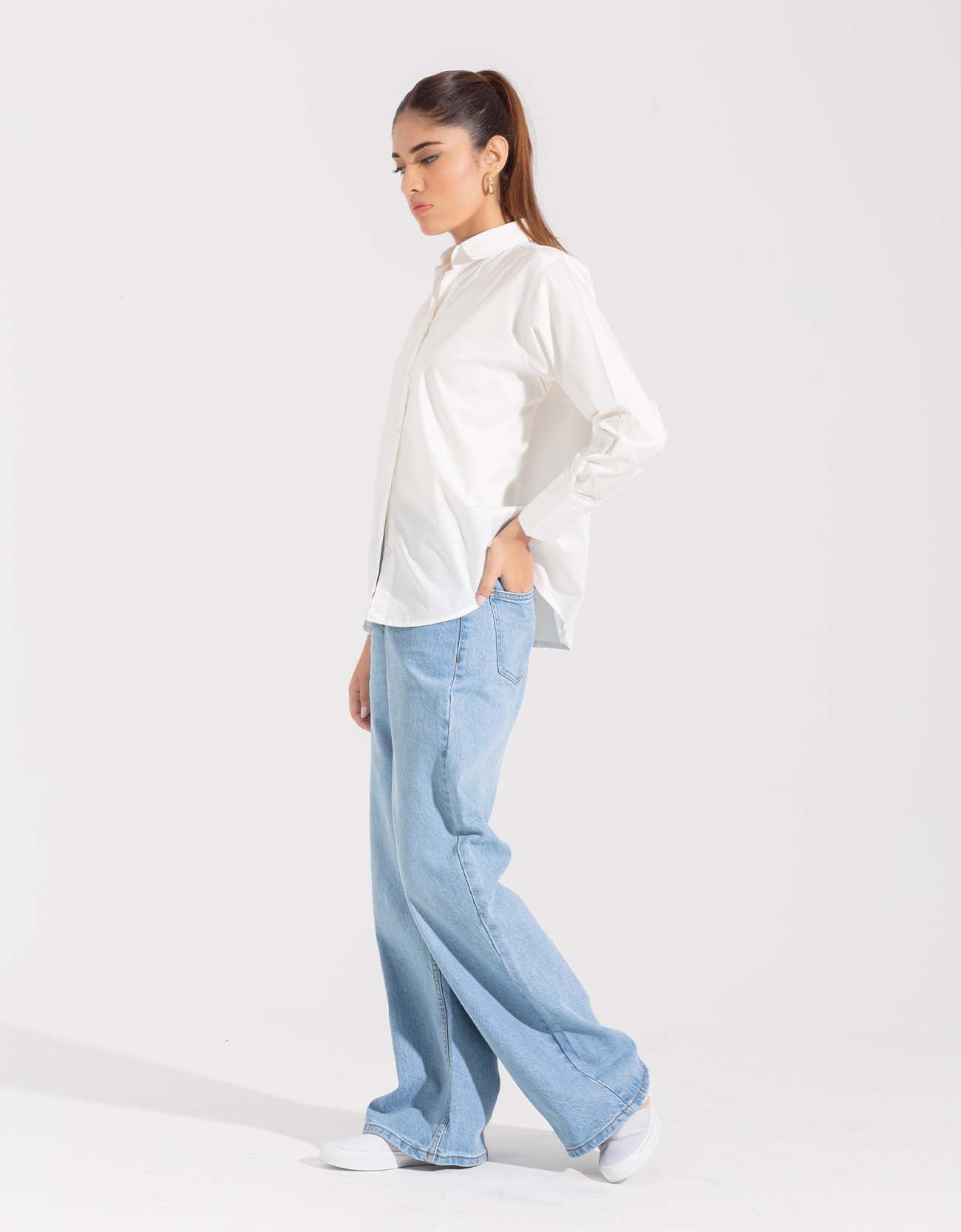 SHIRT WITH FOLDED BACK YOKE