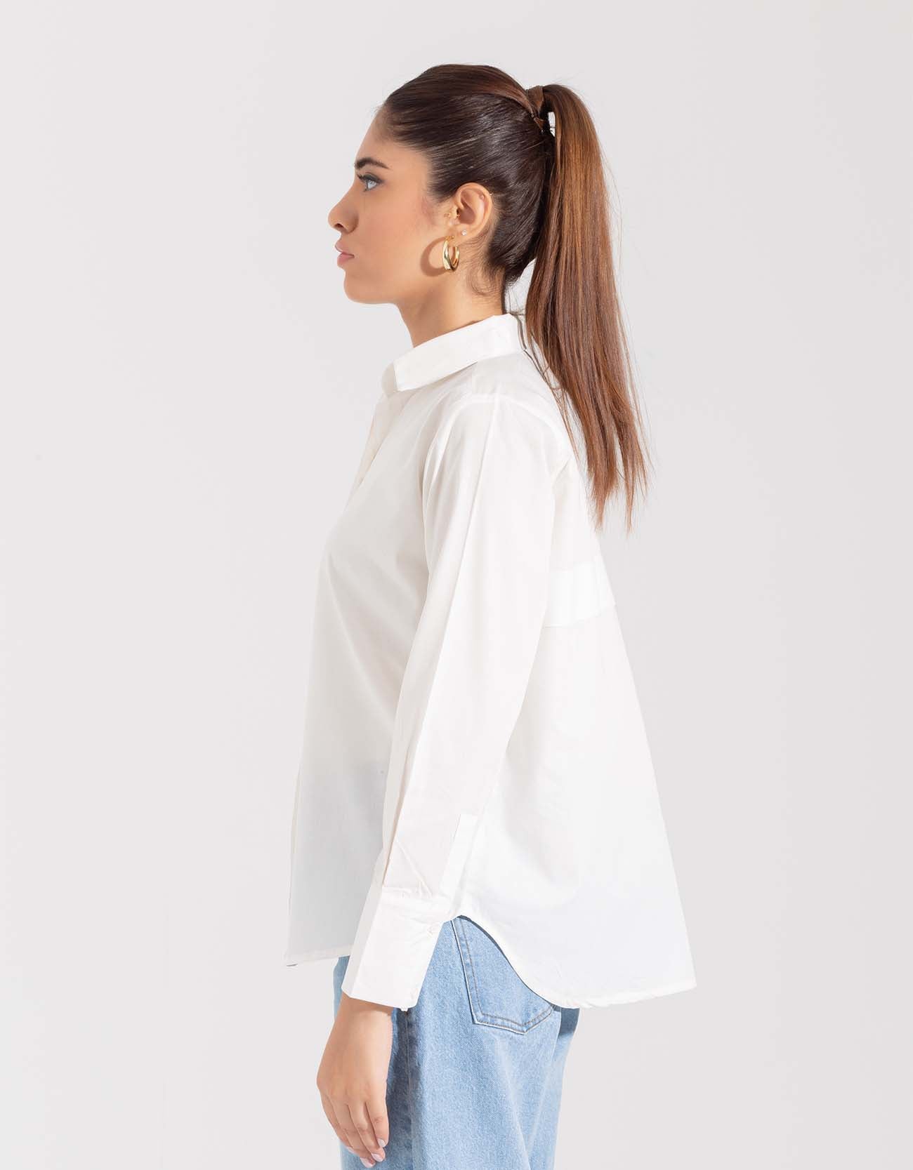 SHIRT WITH FOLDED BACK YOKE