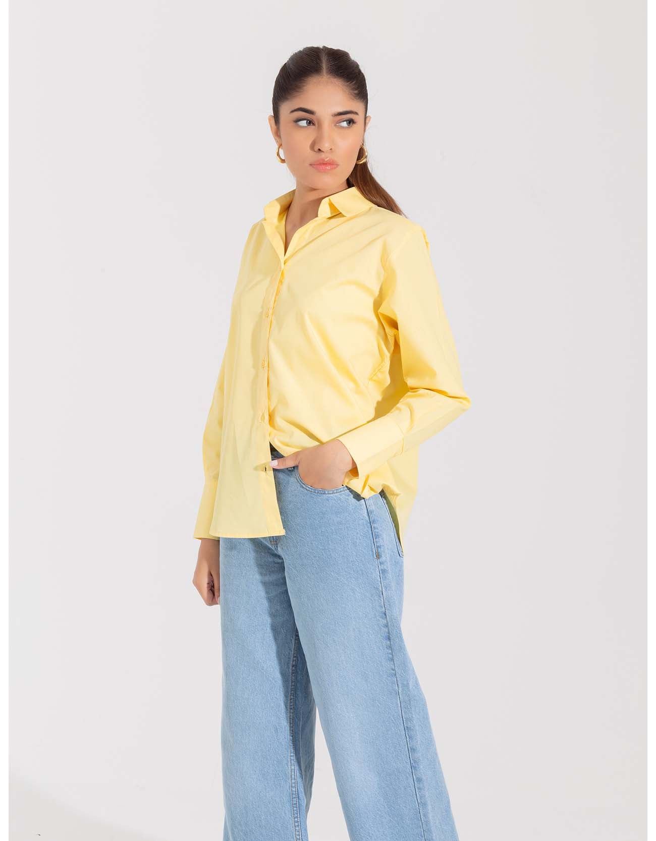 SHIRT WITH FOLDED BACK YOKE