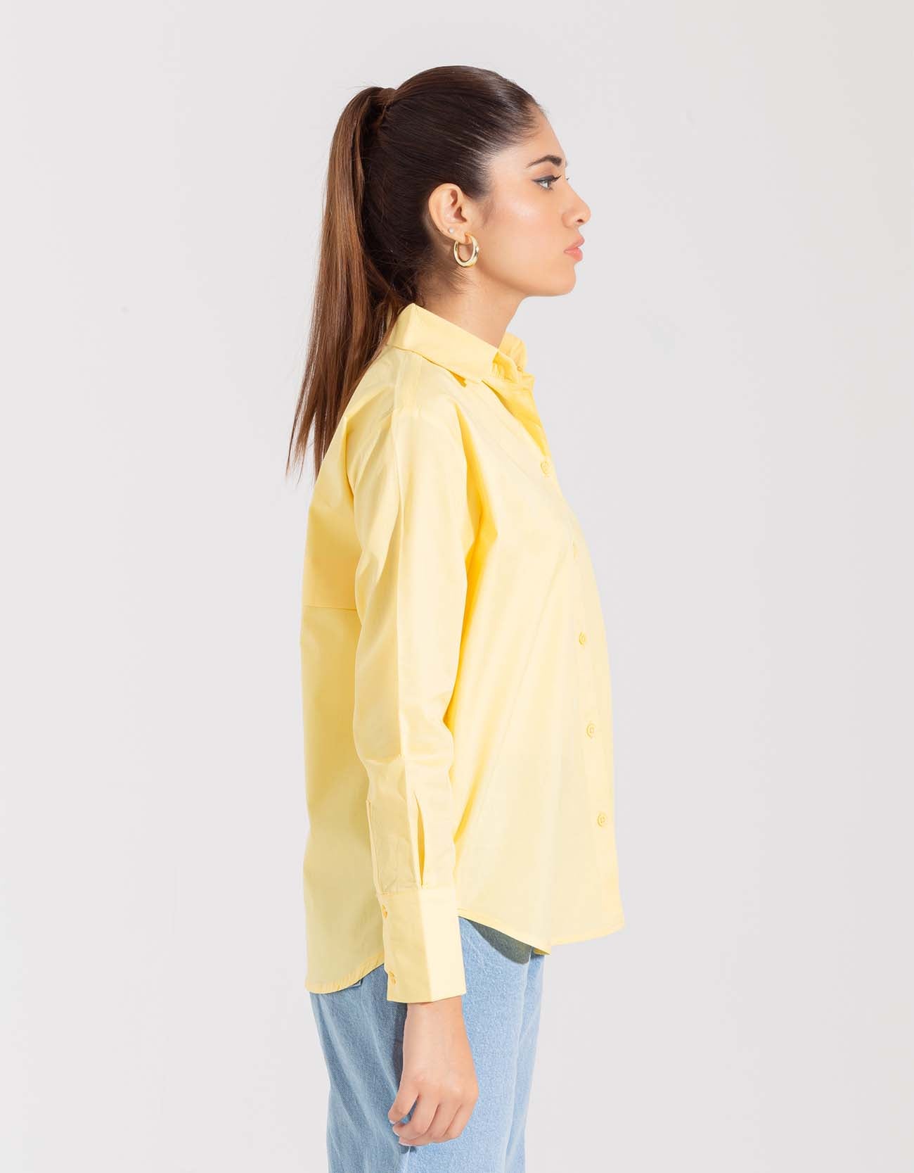 SHIRT WITH FOLDED BACK YOKE