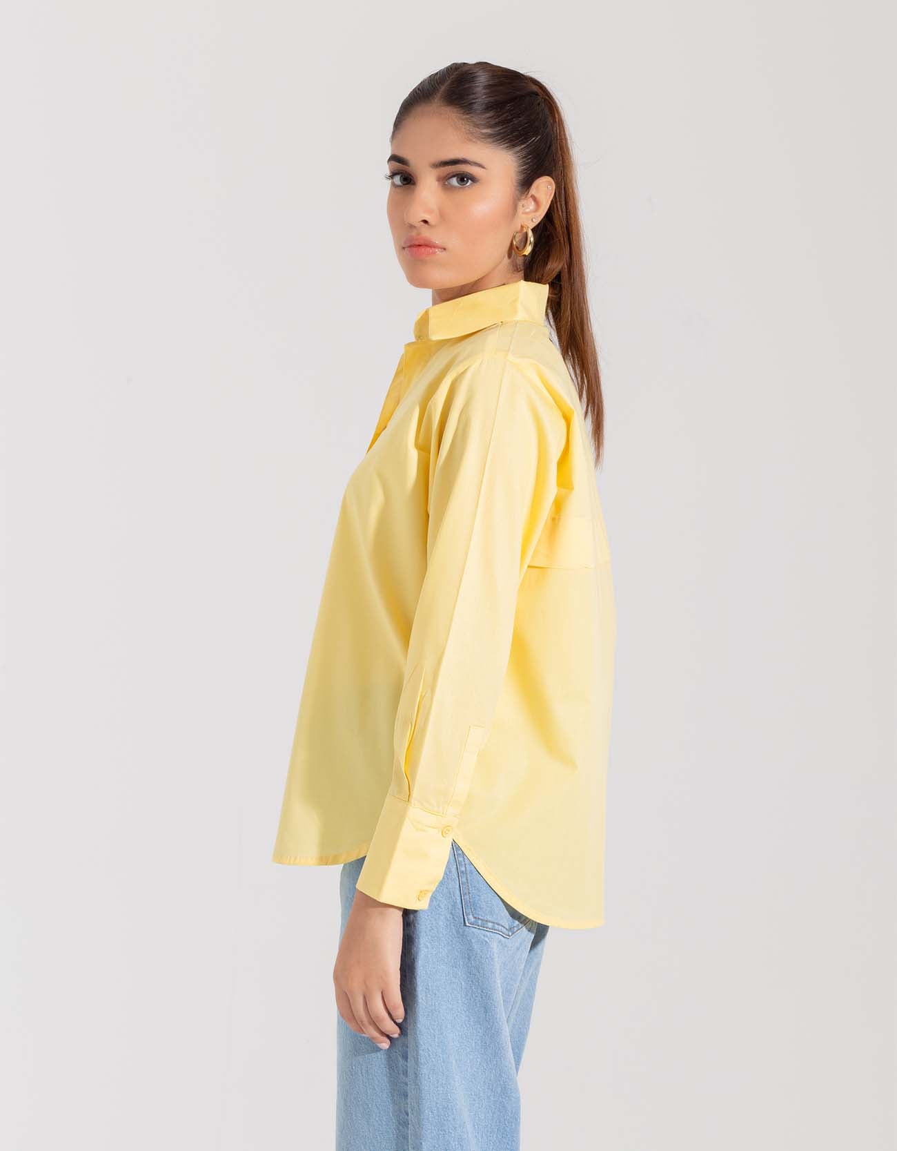 SHIRT WITH FOLDED BACK YOKE