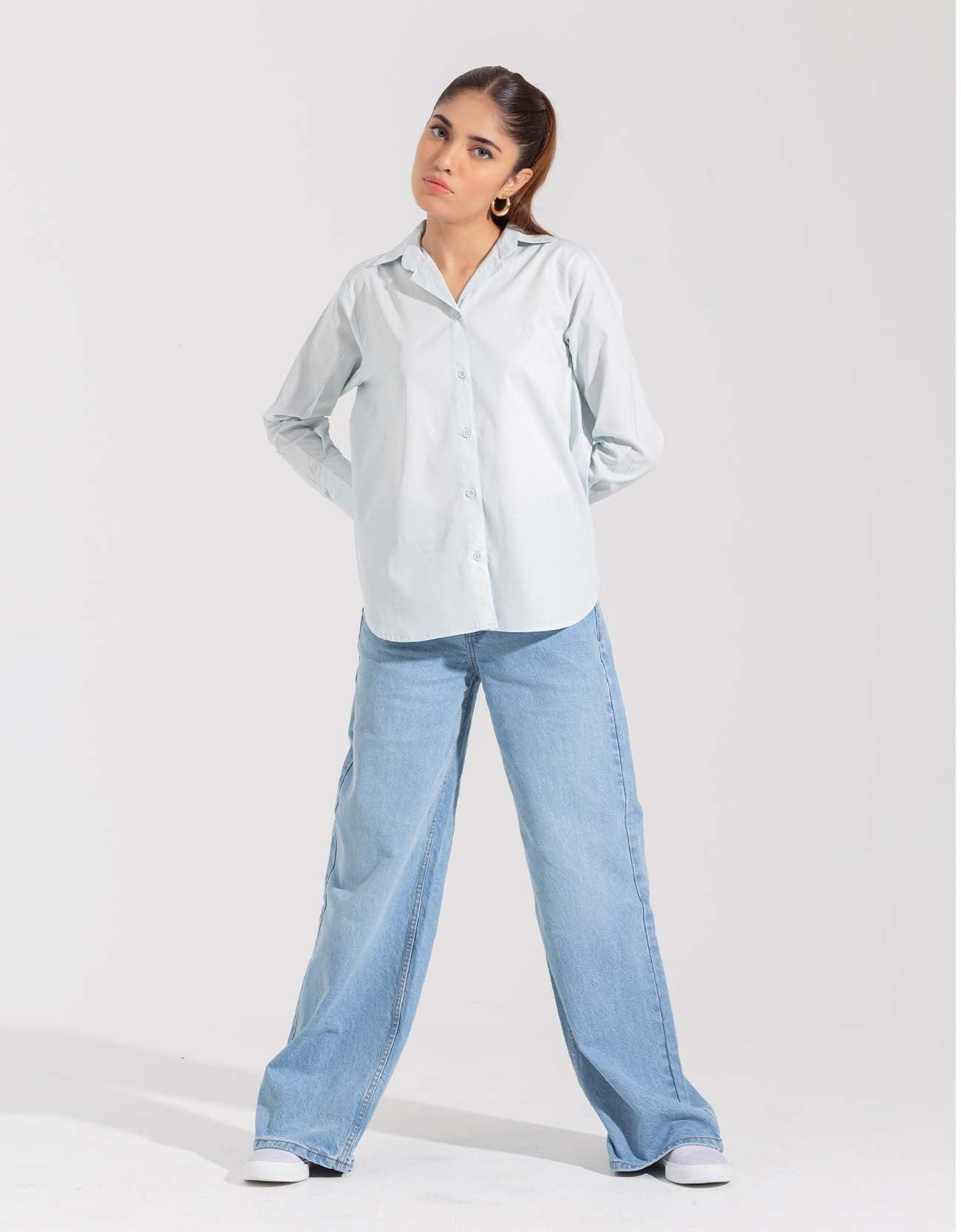 SHIRT WITH FOLDED BACK YOKE