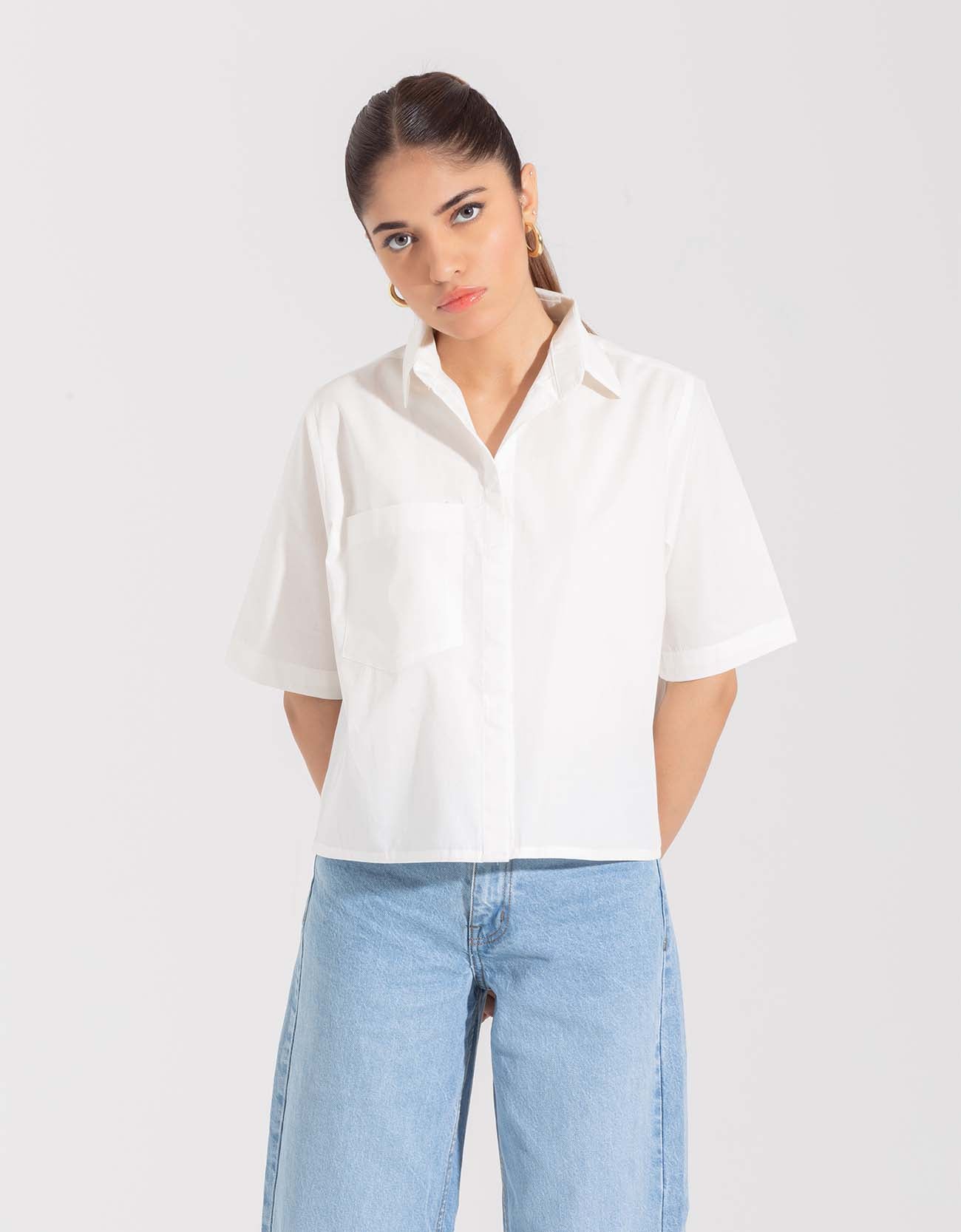 CROPPED PATCH POCKET SHIRT