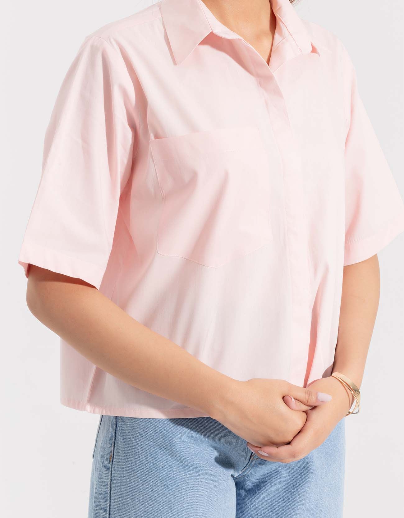 CROPPED PATCH POCKET SHIRT
