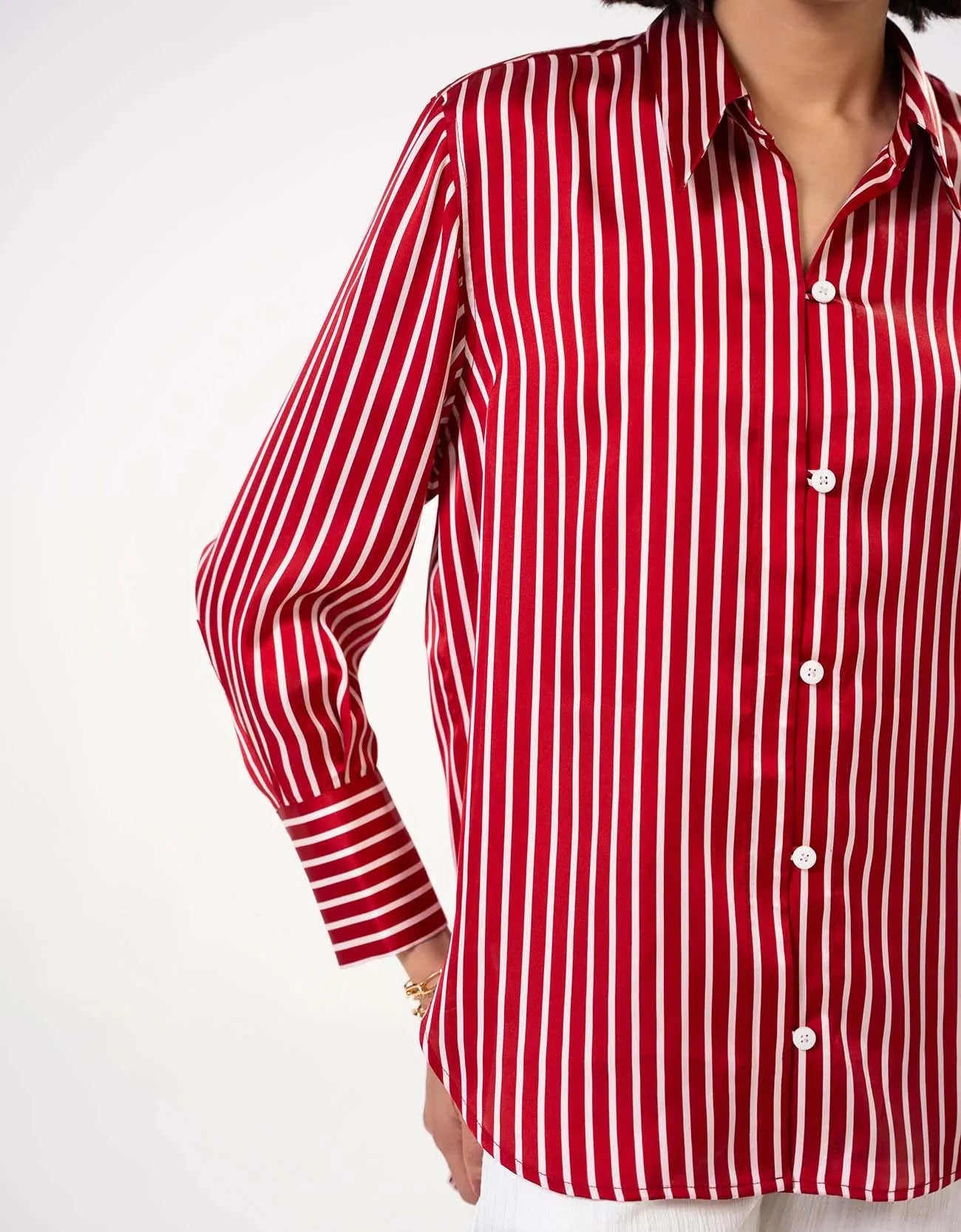 STRIPED BUTTON DOWN SHIRT