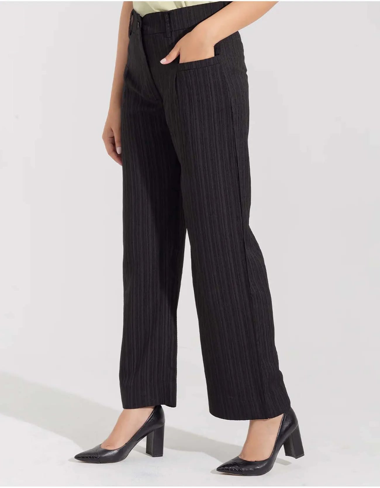TEXTURED WIDE LEG PANTS