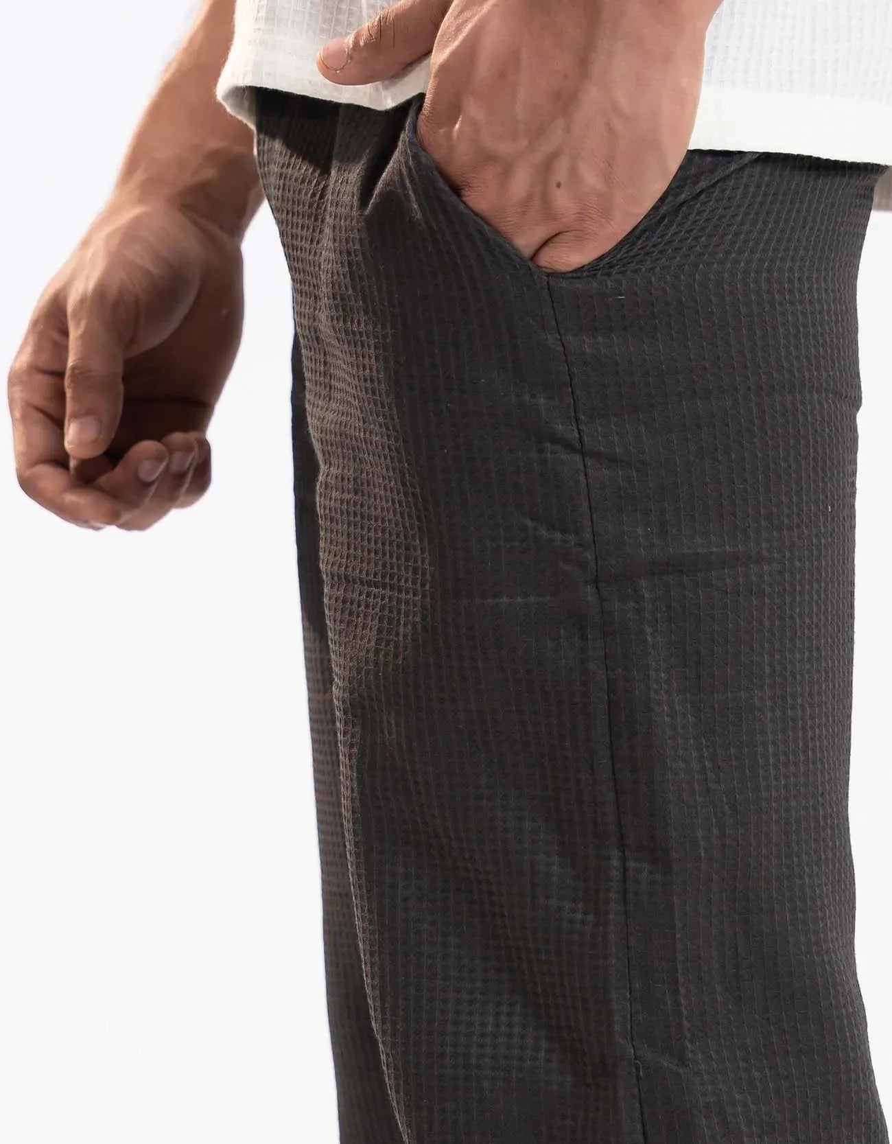 WAFFLE TEXTURED RELAXED PANTS