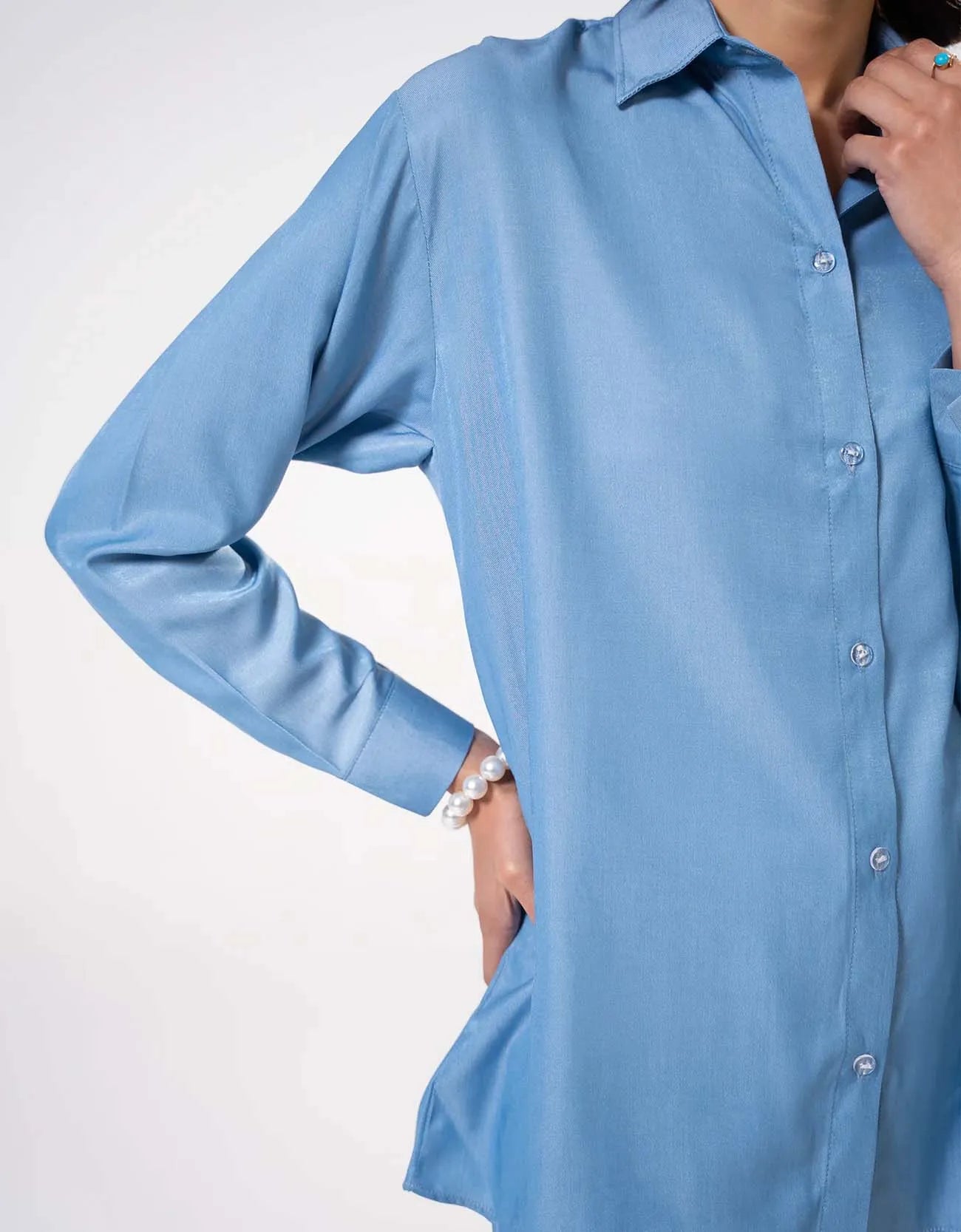 FLOWY BUTTON DOWN SHIRT