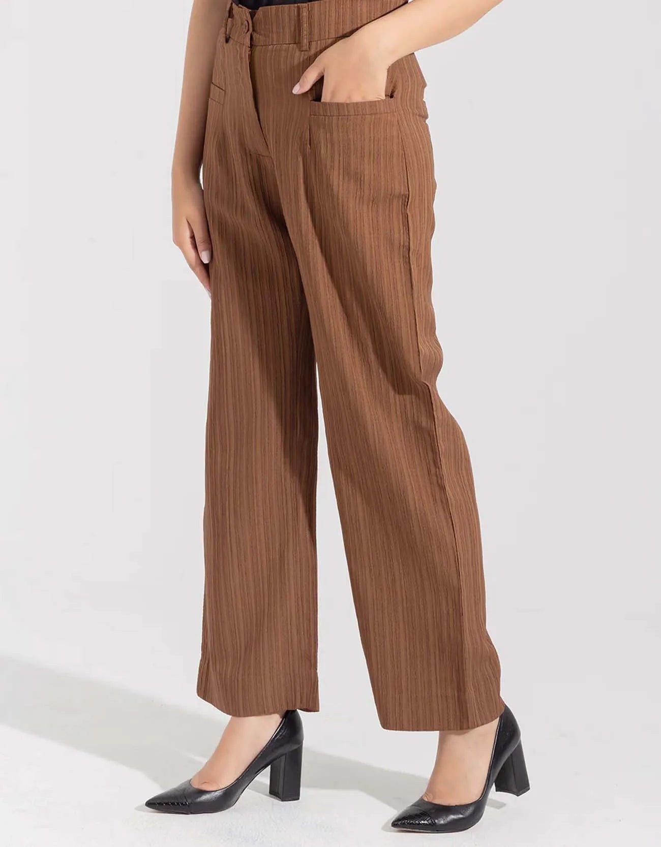 TEXTURED WIDE LEG PANTS