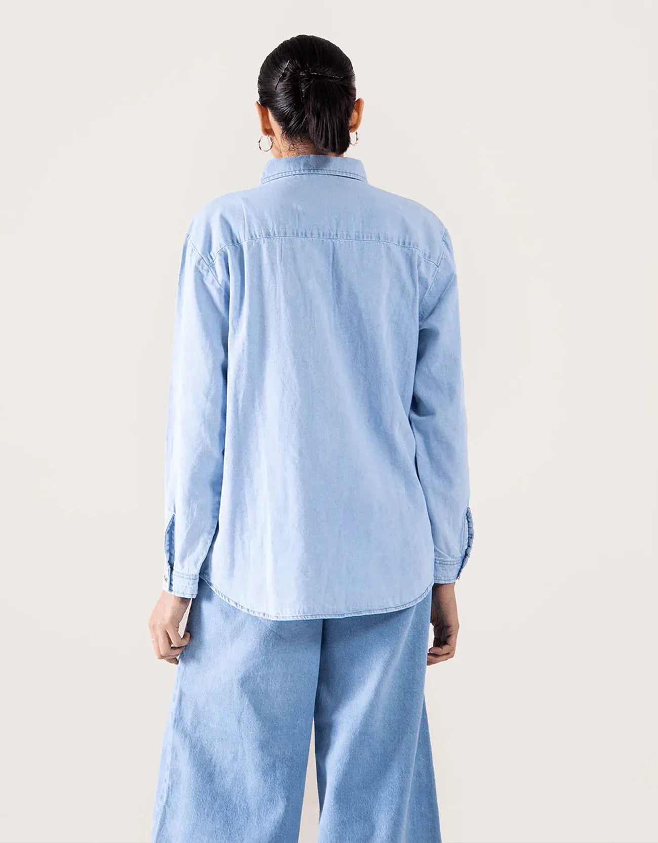 DENIM BUTTON DOWN SHIRT