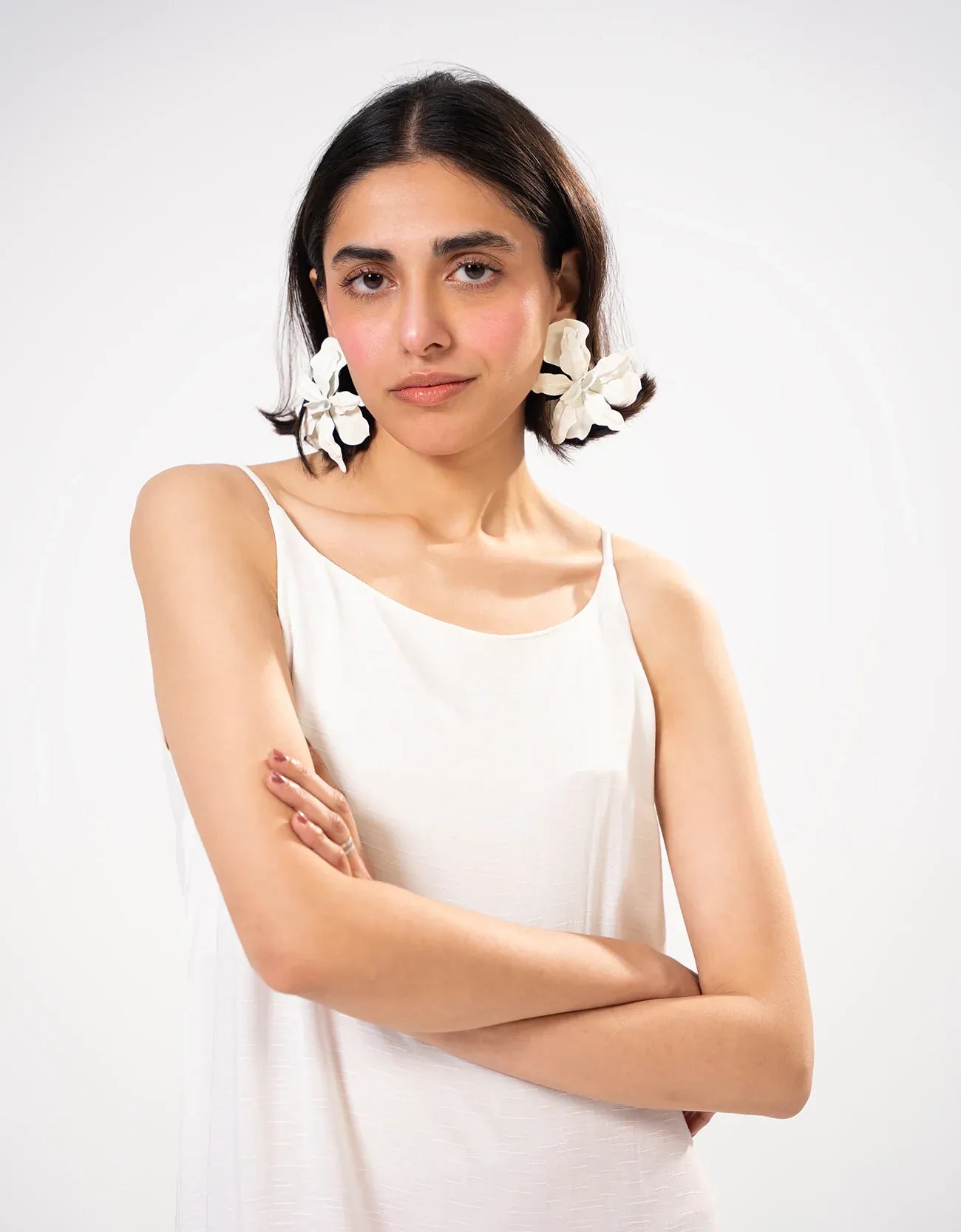 STRAIGHT HALTER NECK DRESS