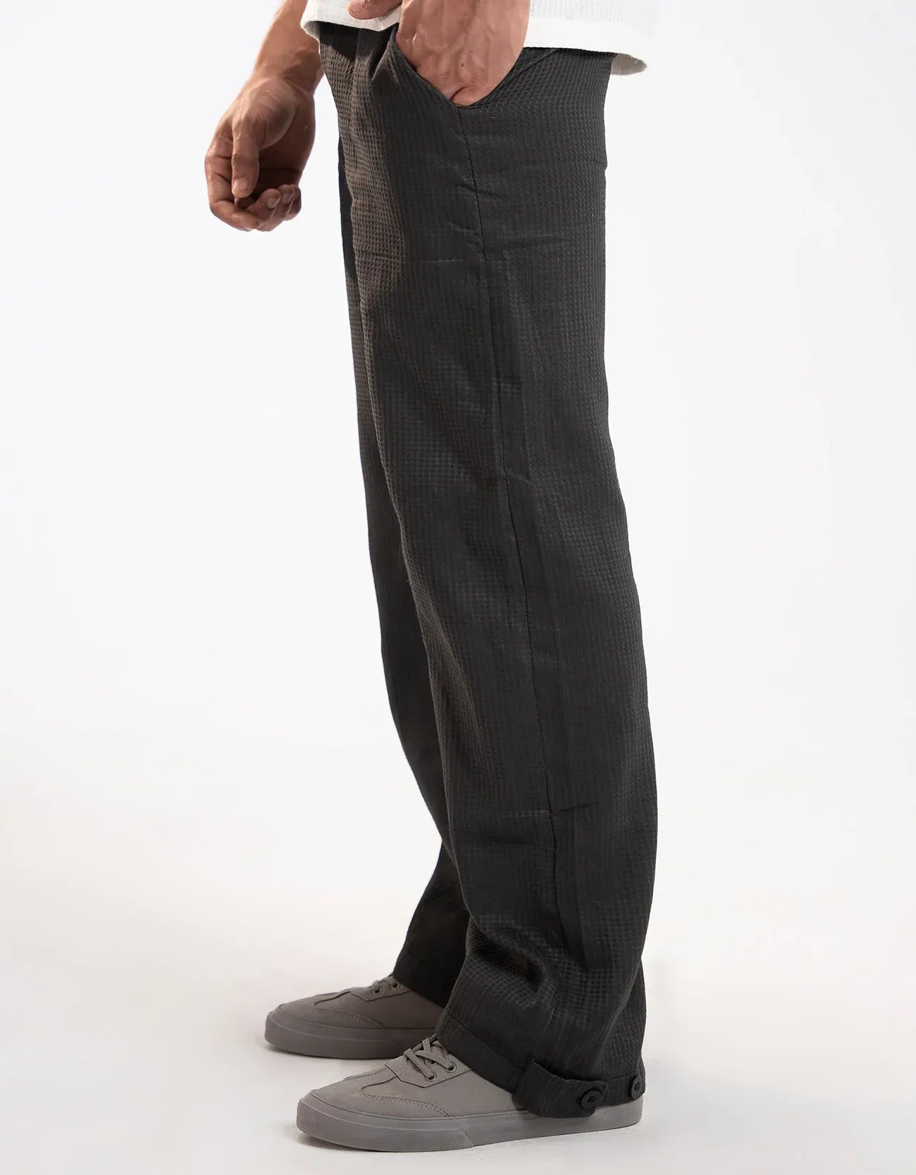 WAFFLE TEXTURED RELAXED PANTS