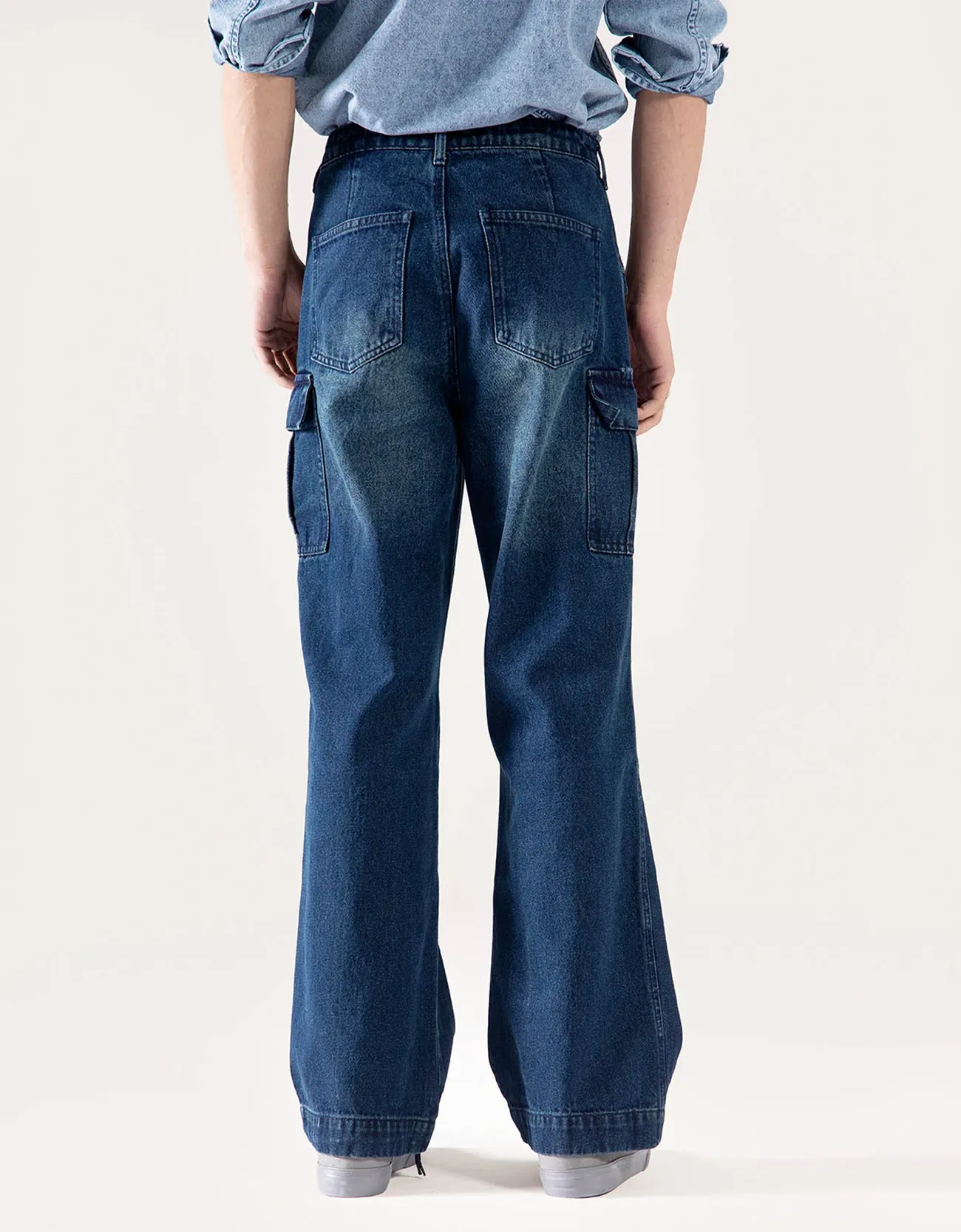 BAGGY CARGO JEANS