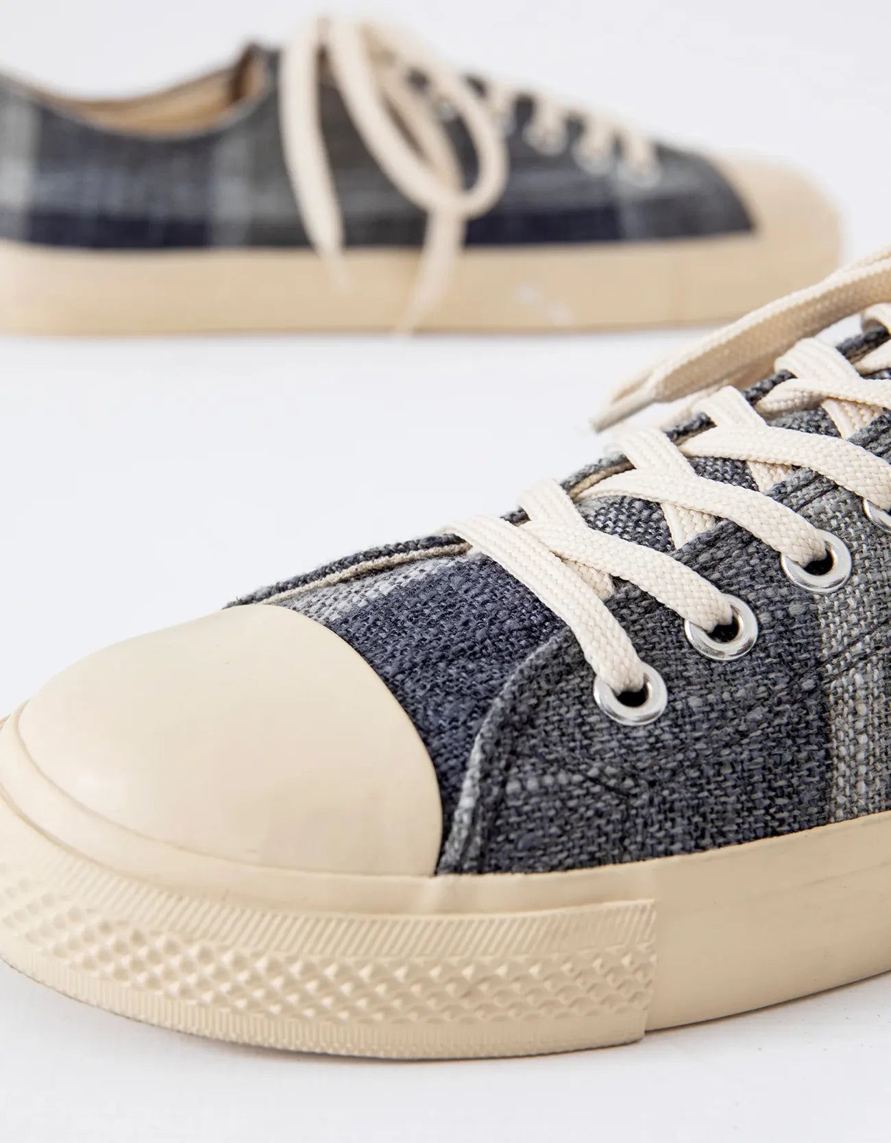 CHECK JUTE LACE-UP SNEAKERS