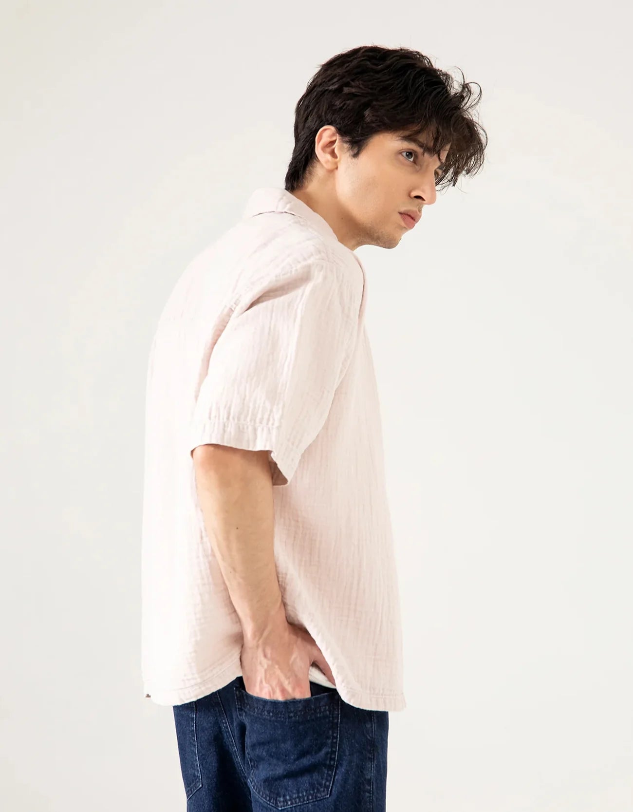 MUSLIN OVERSIZED PATCH POCKET OVERSHIRT