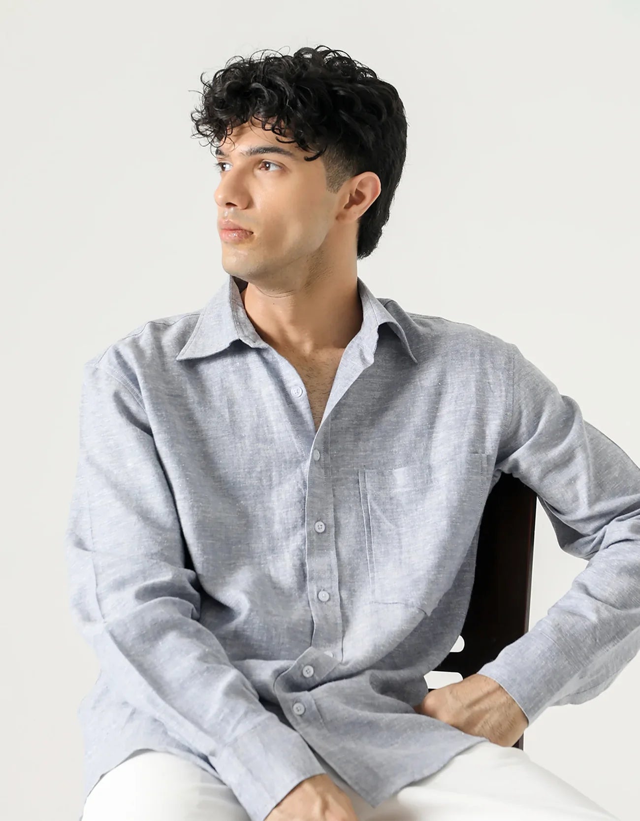 LINEN PATCH POCKET BUTTON DOWN SHIRT