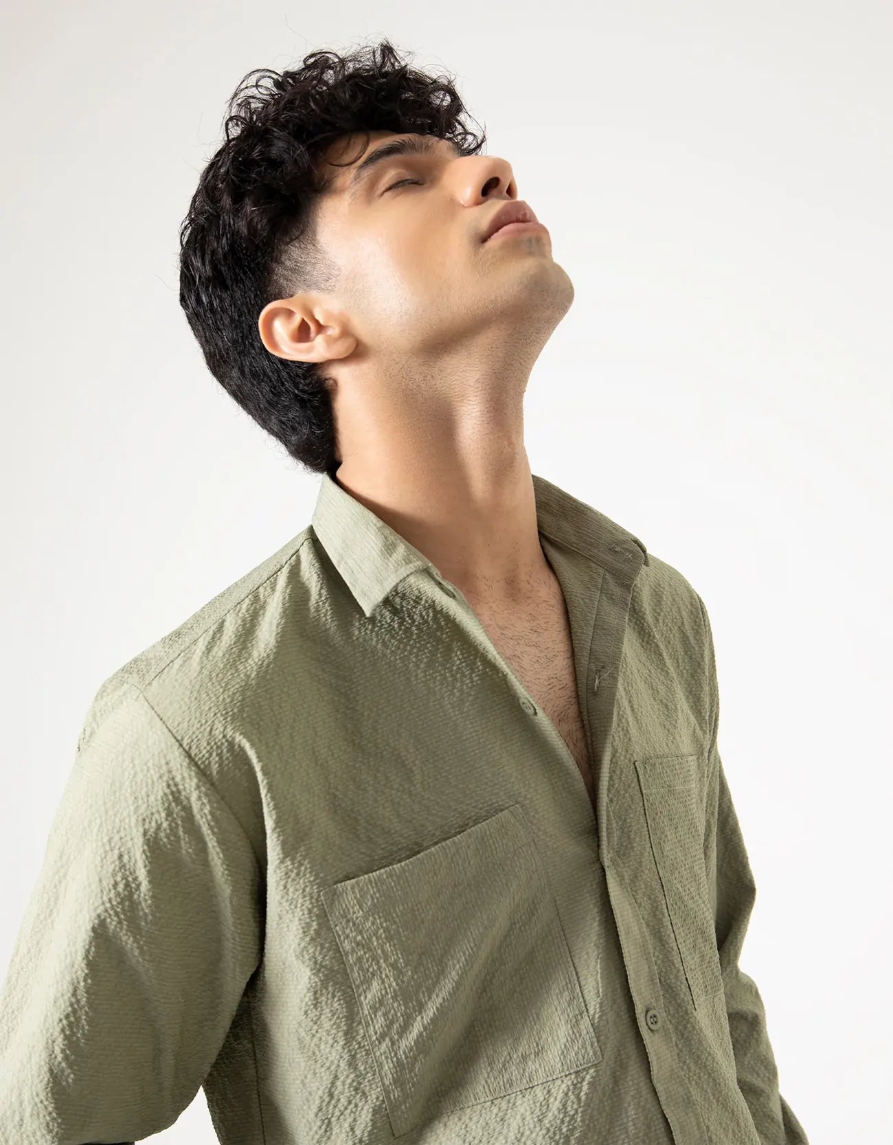 DOUBLE PATCH POCKET TEXTURED SHIRT